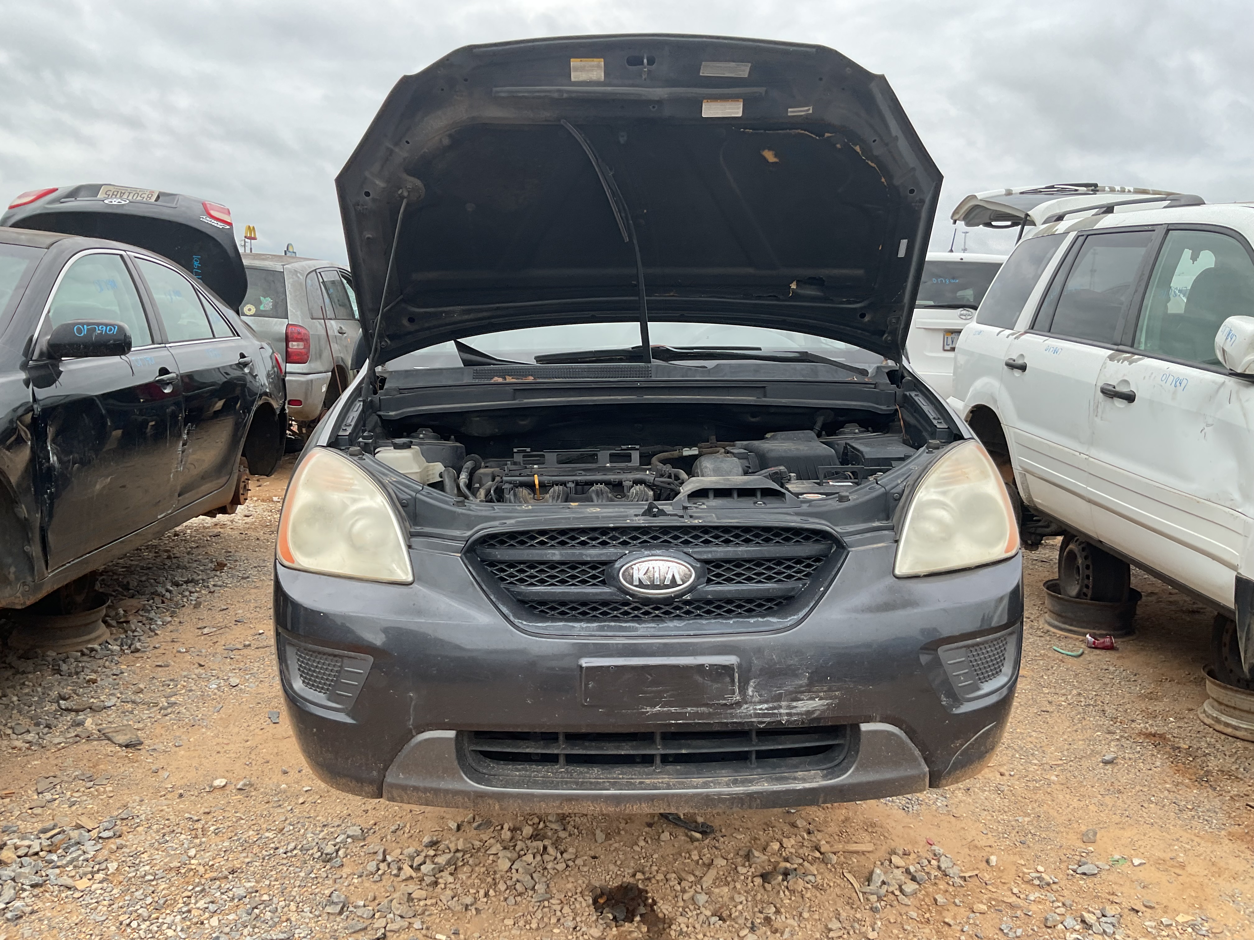 2007 KIA Rondo