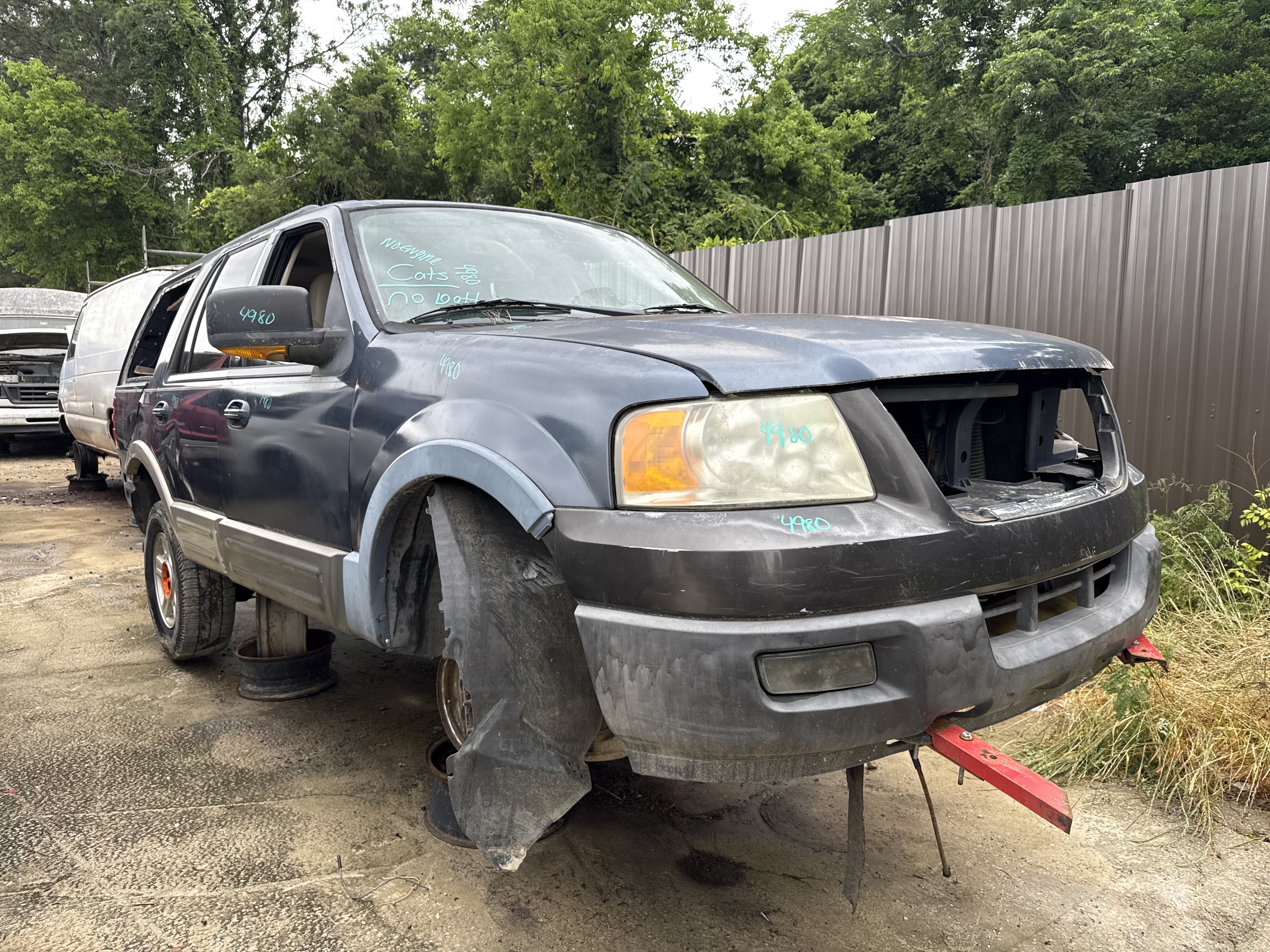 2005 FORD Expedition