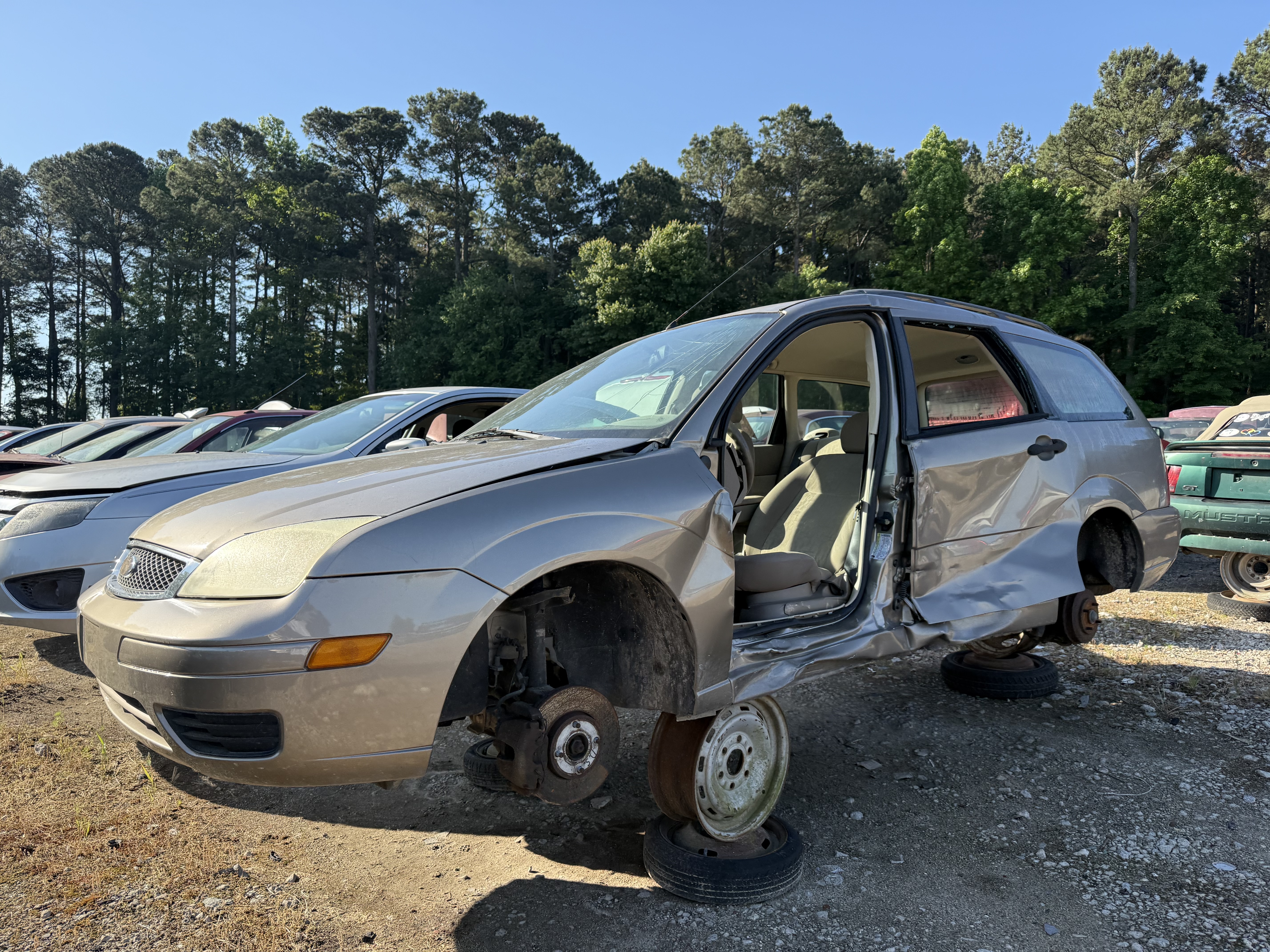 2005 FORD Focus
