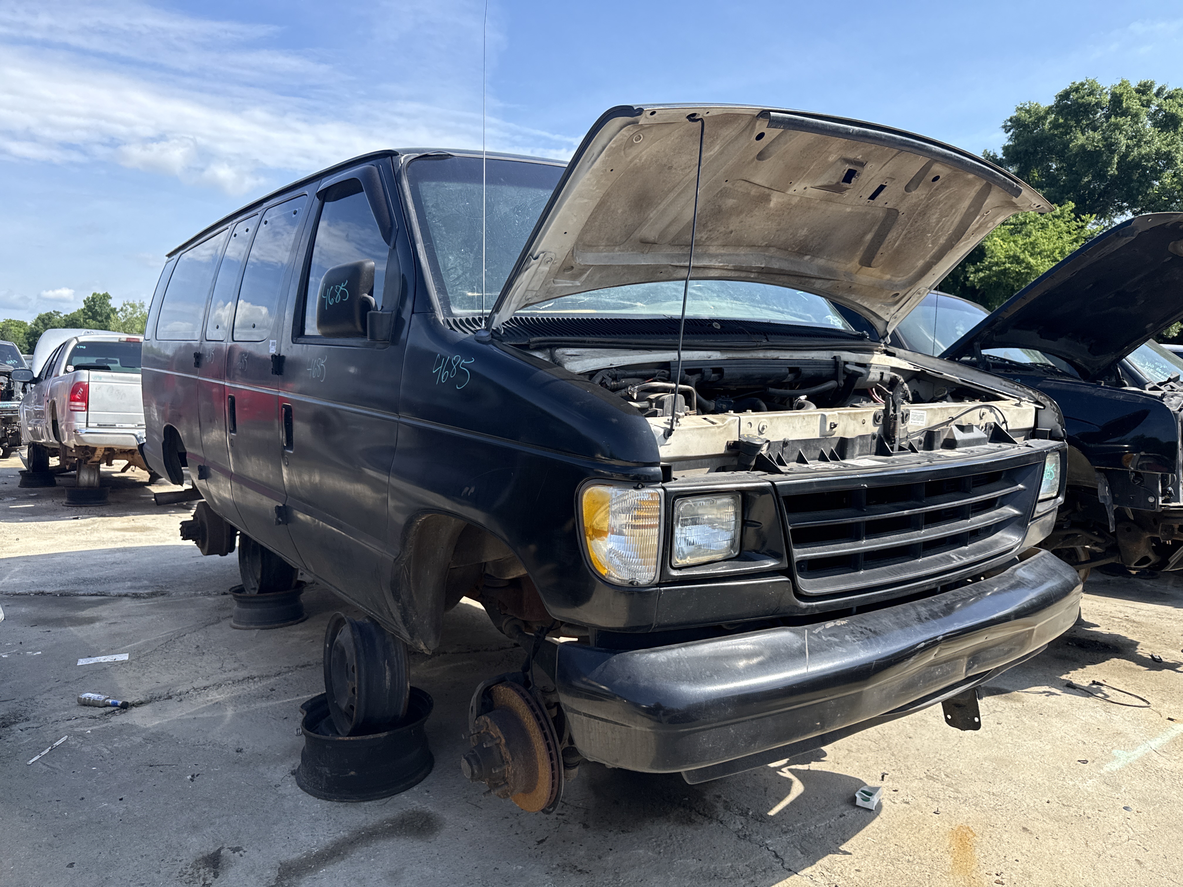 1996 FORD E-350