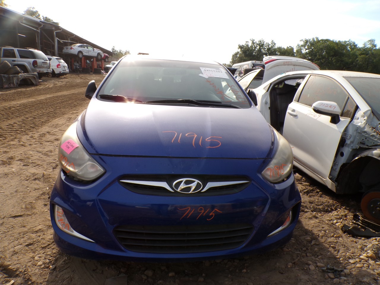 2013 HYUNDAI Accent