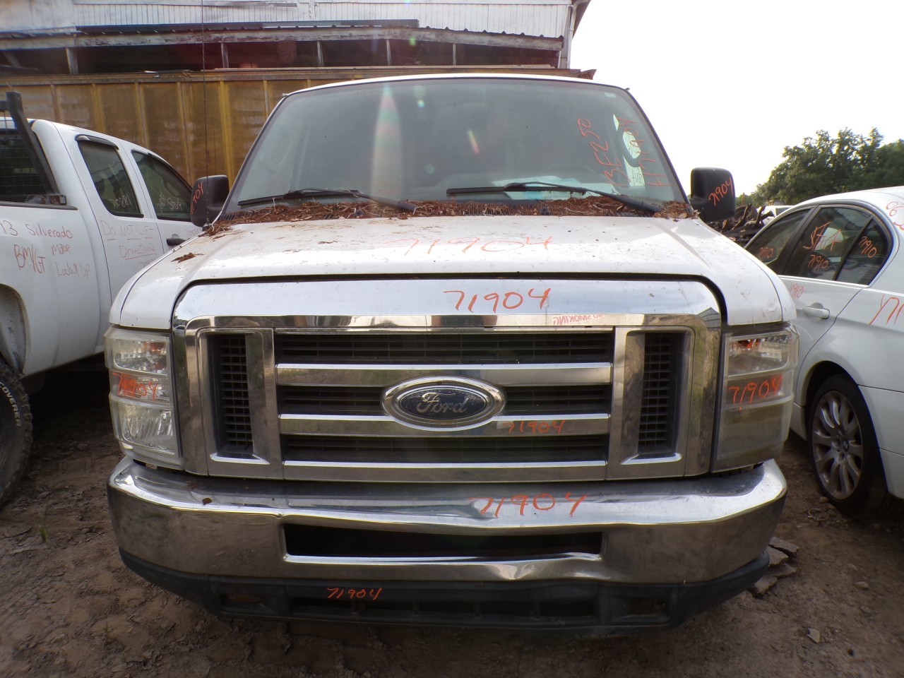 2013 FORD E-250