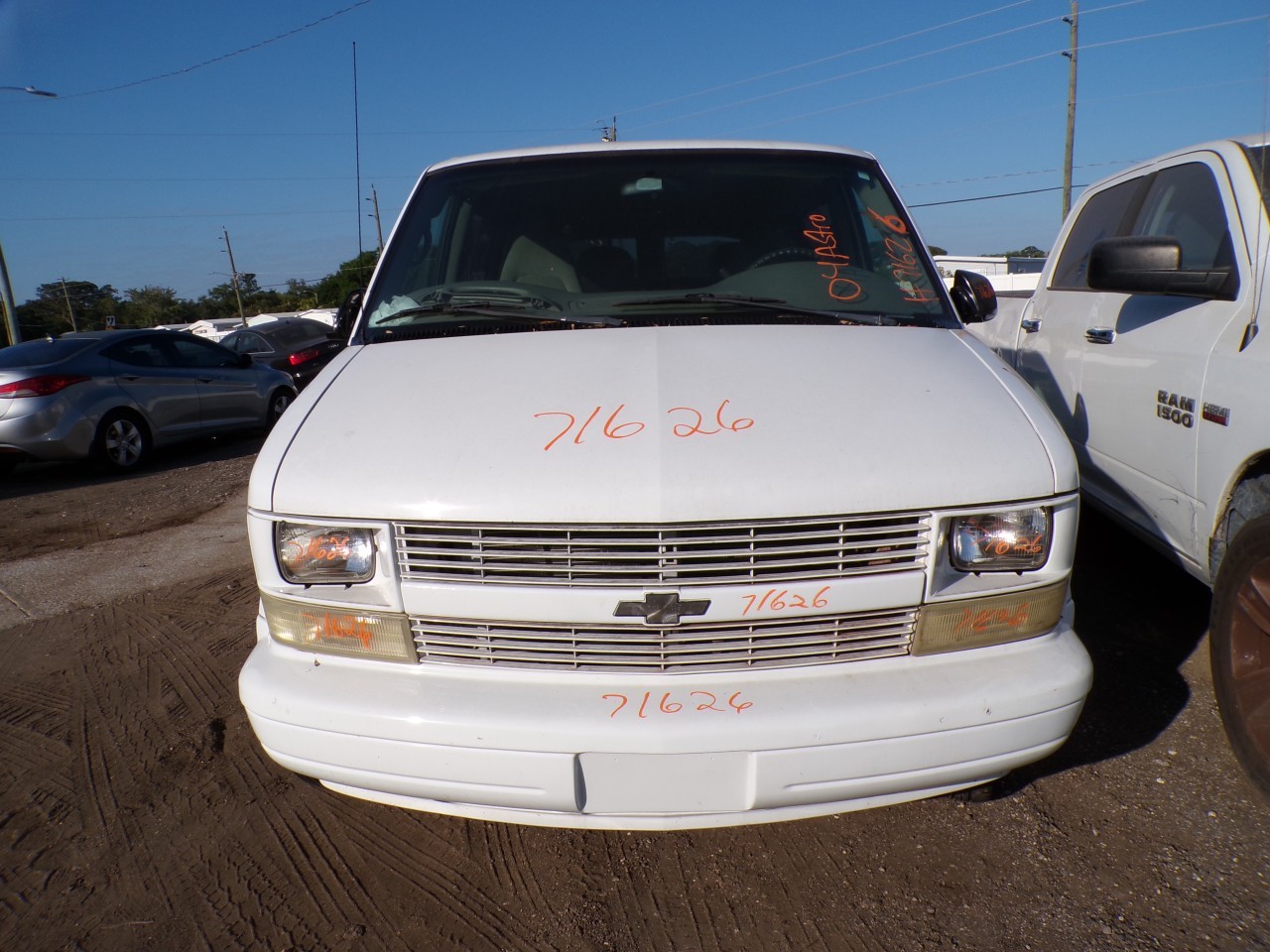 2004 CHEVROLET Astro Van