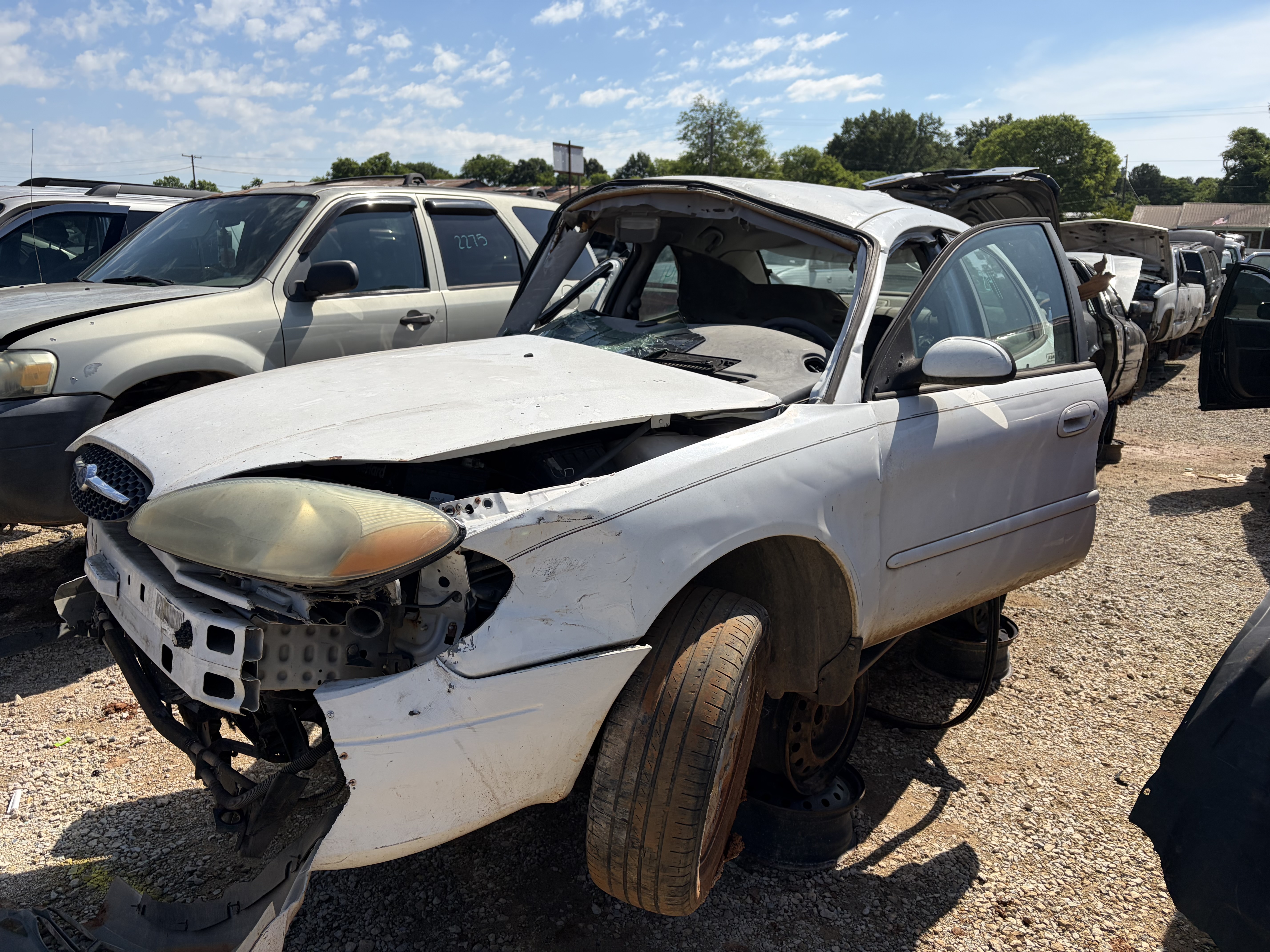 2003 FORD Taurus