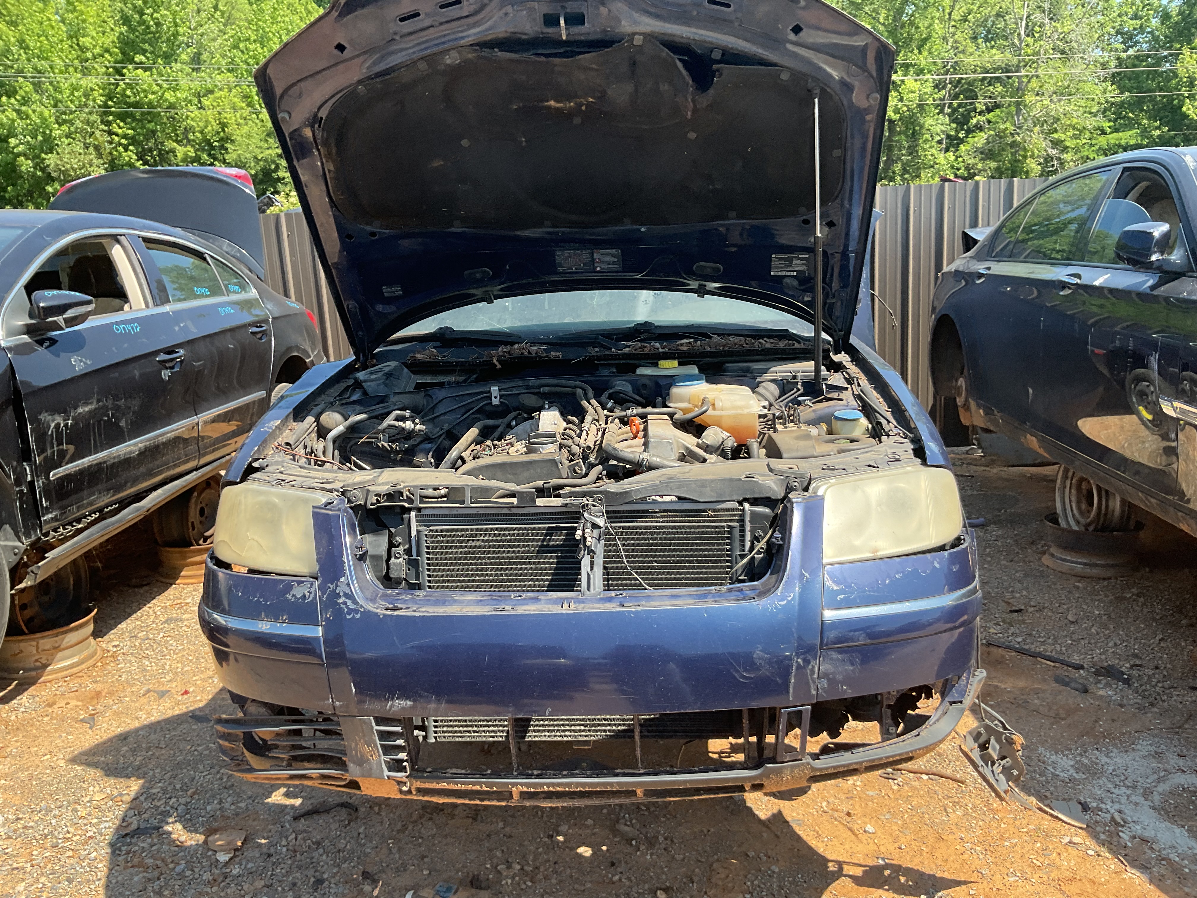 2003 VOLKSWAGEN Passat