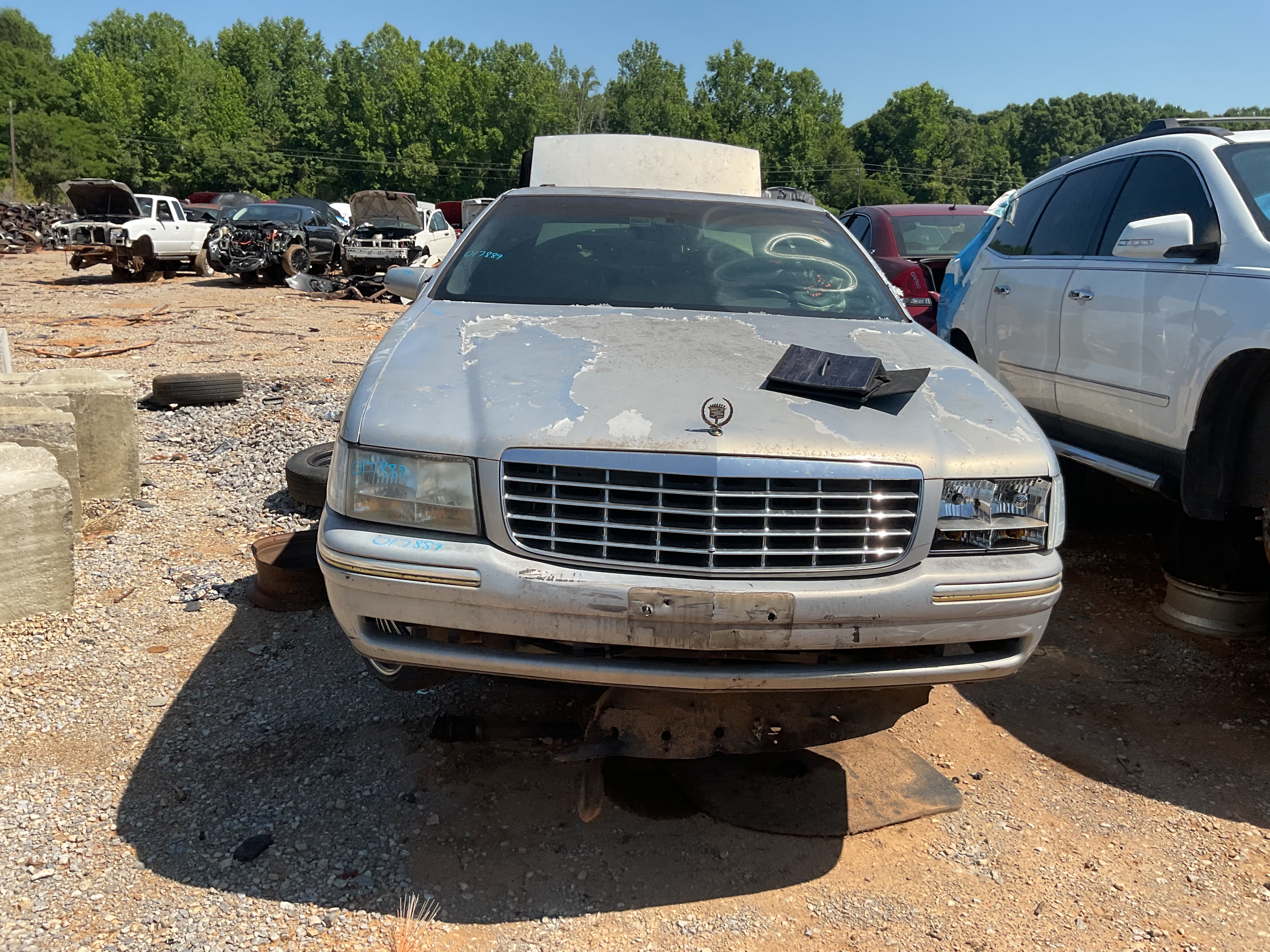 1998 CADILLAC Deville