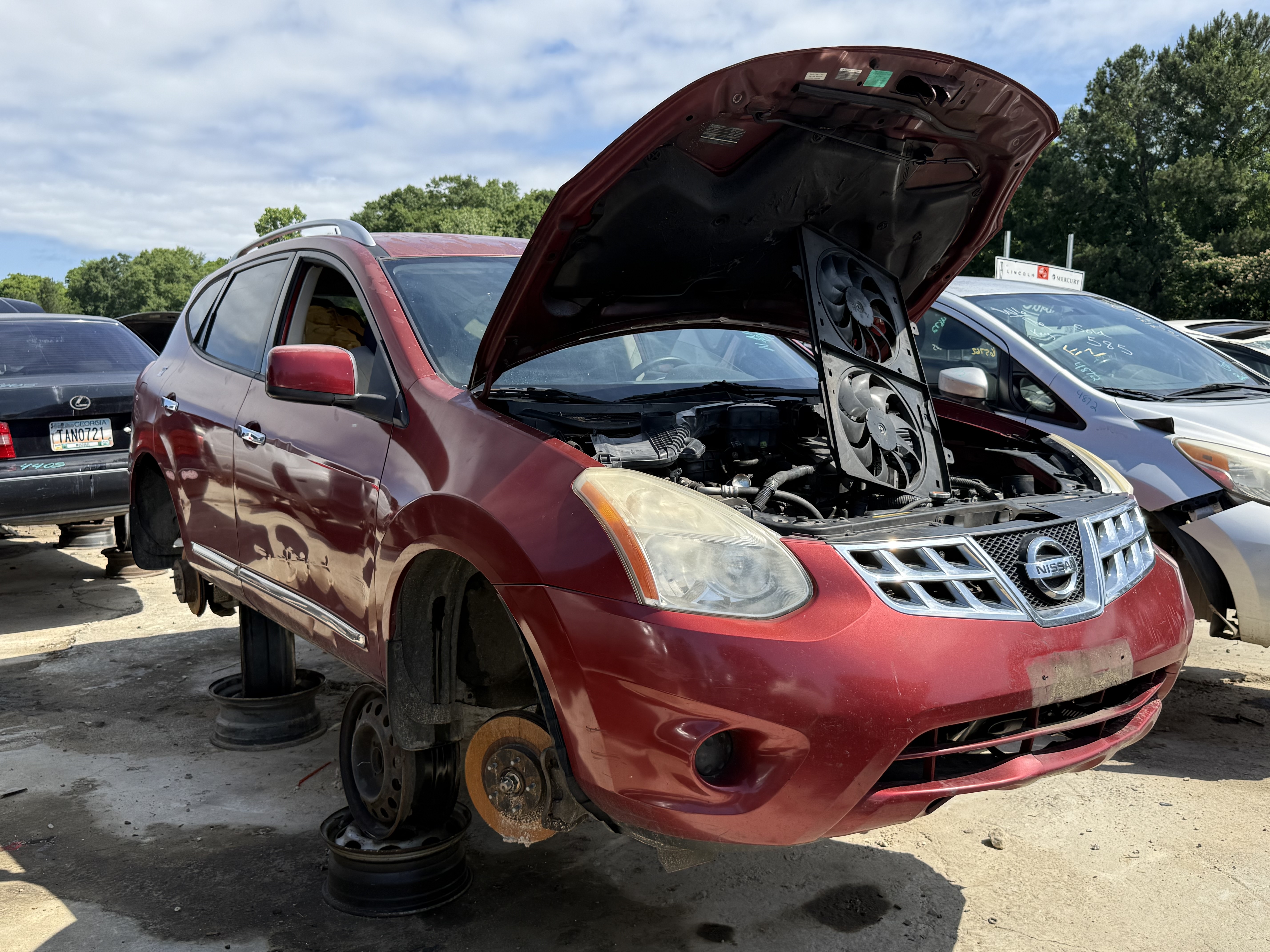 2011 NISSAN Rogue