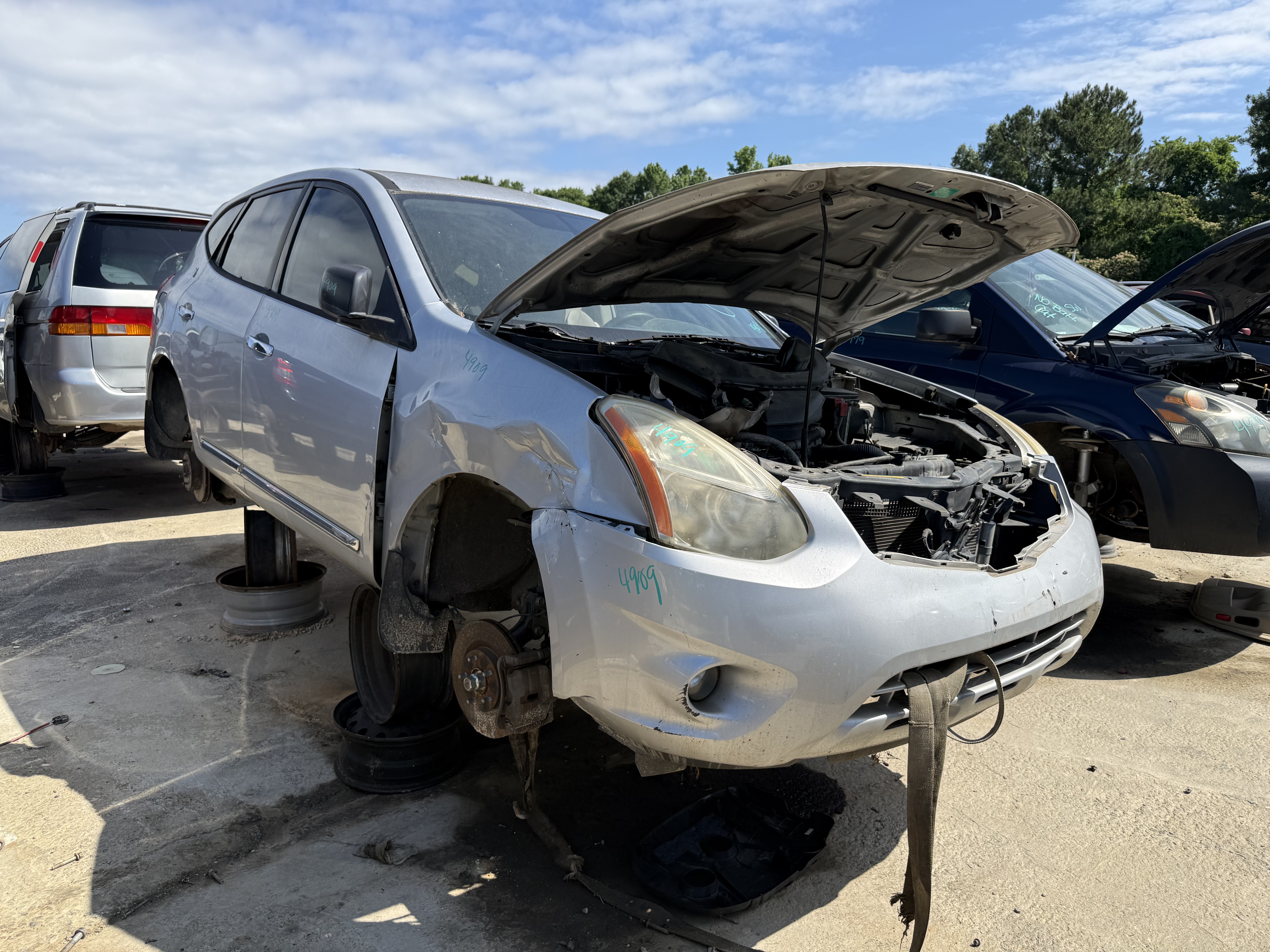 2012 NISSAN Rogue