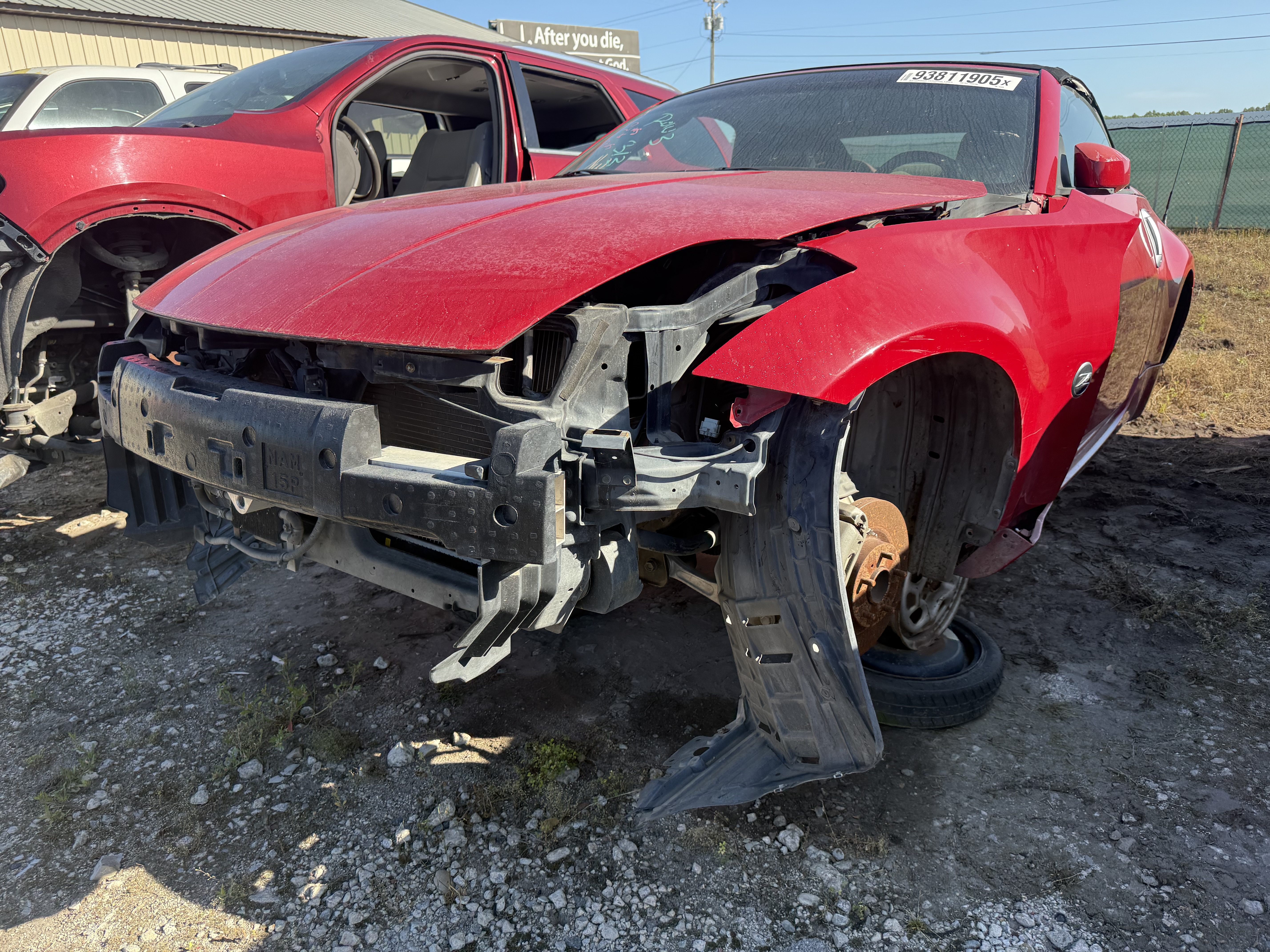 2005 NISSAN 350Z