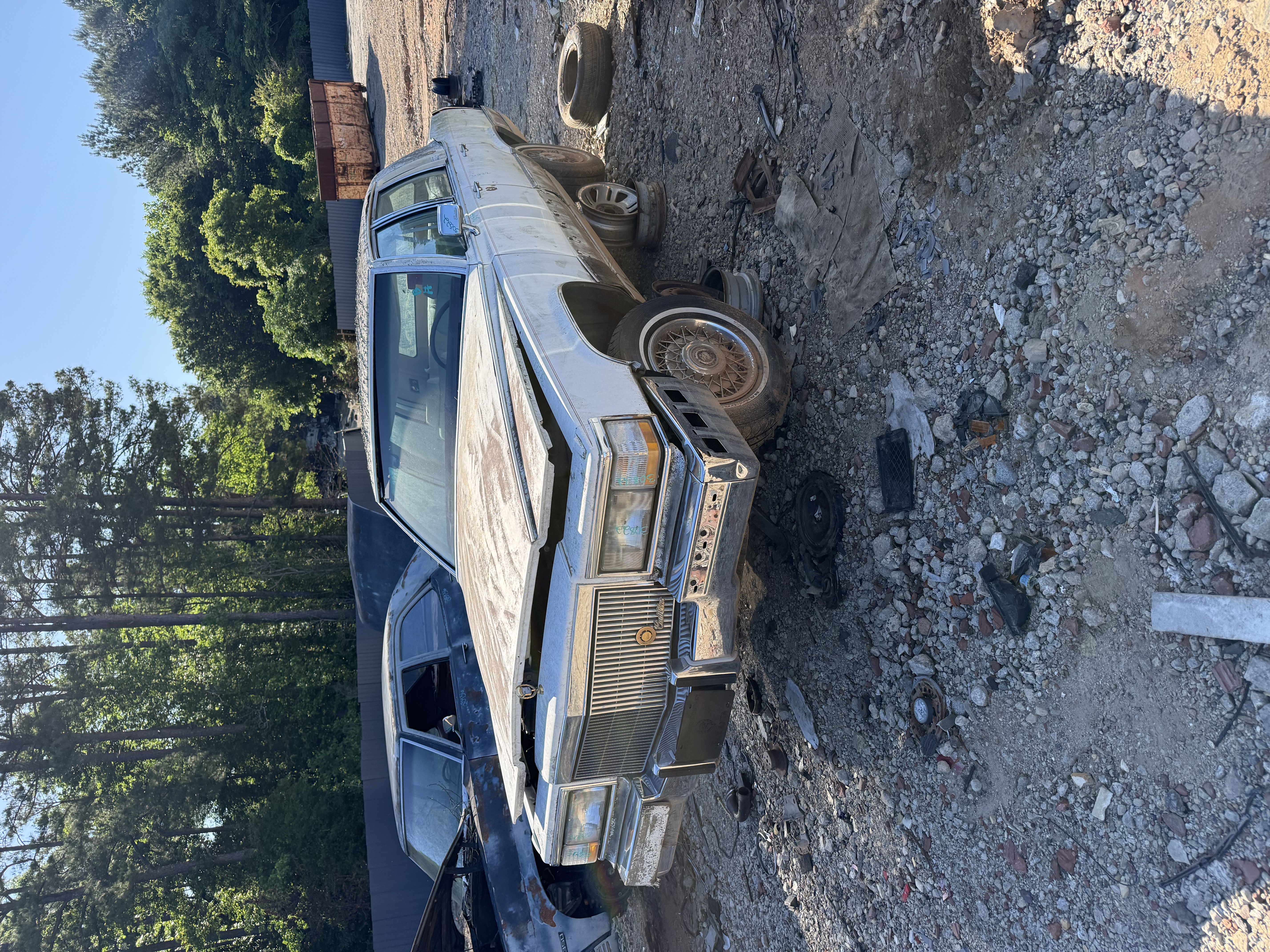 1990 CADILLAC Brougham