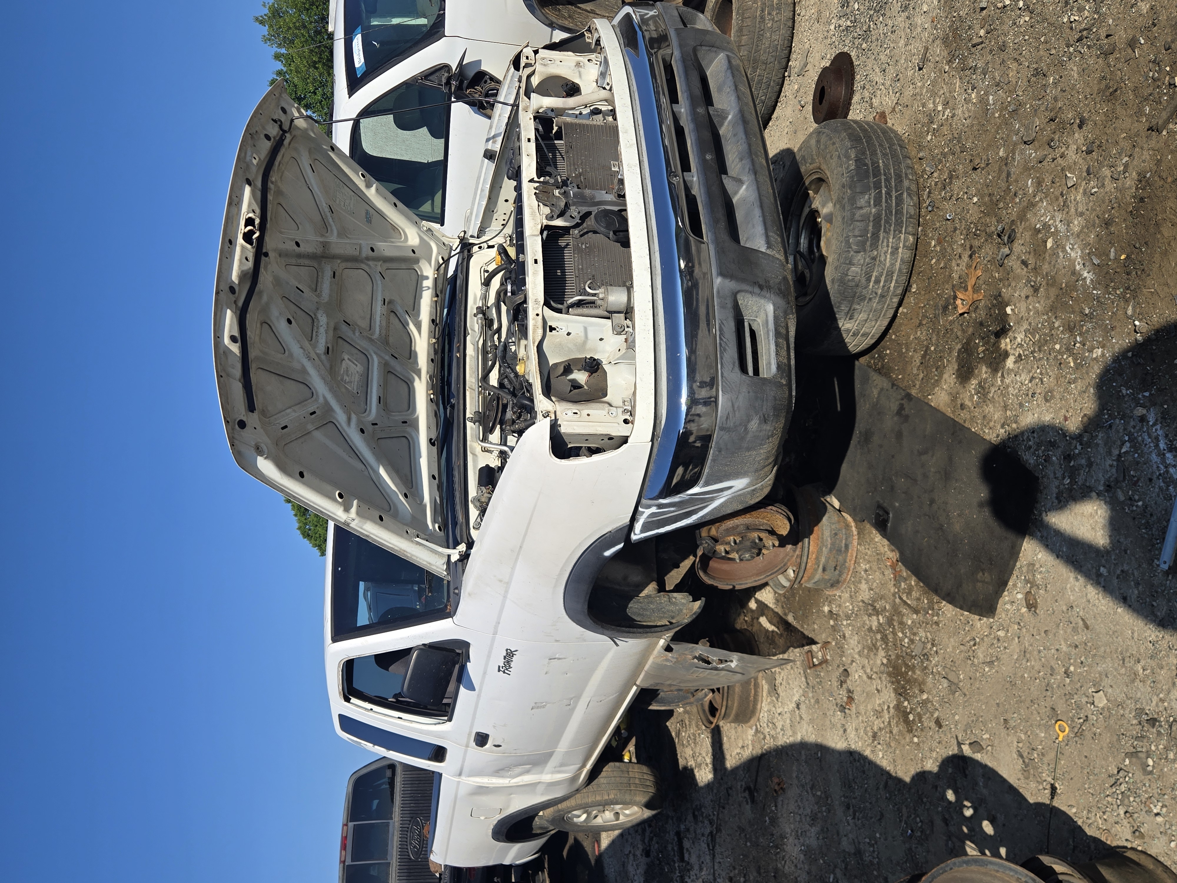 1999 NISSAN Frontier