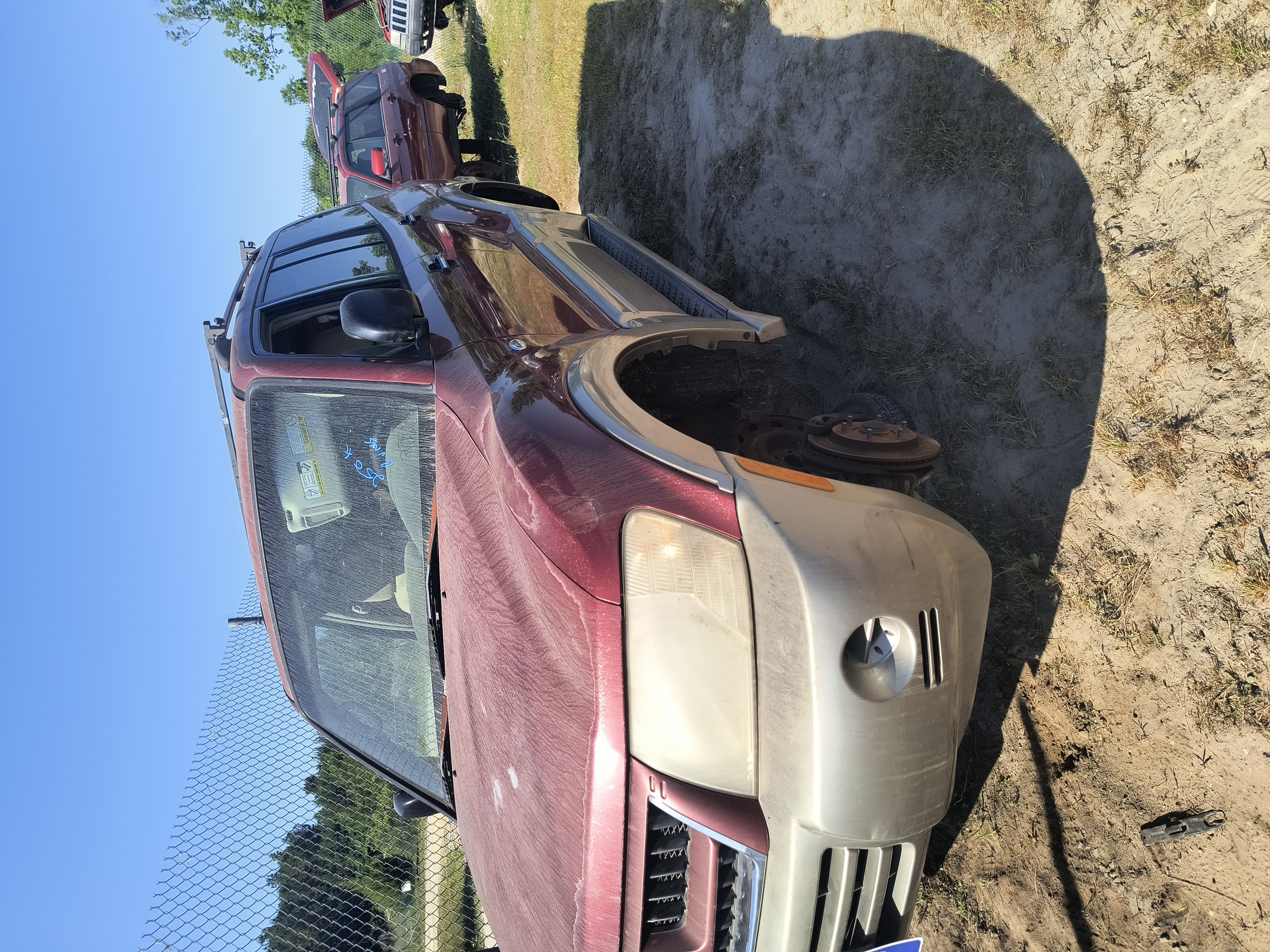 2003 MITSUBISHI Montero