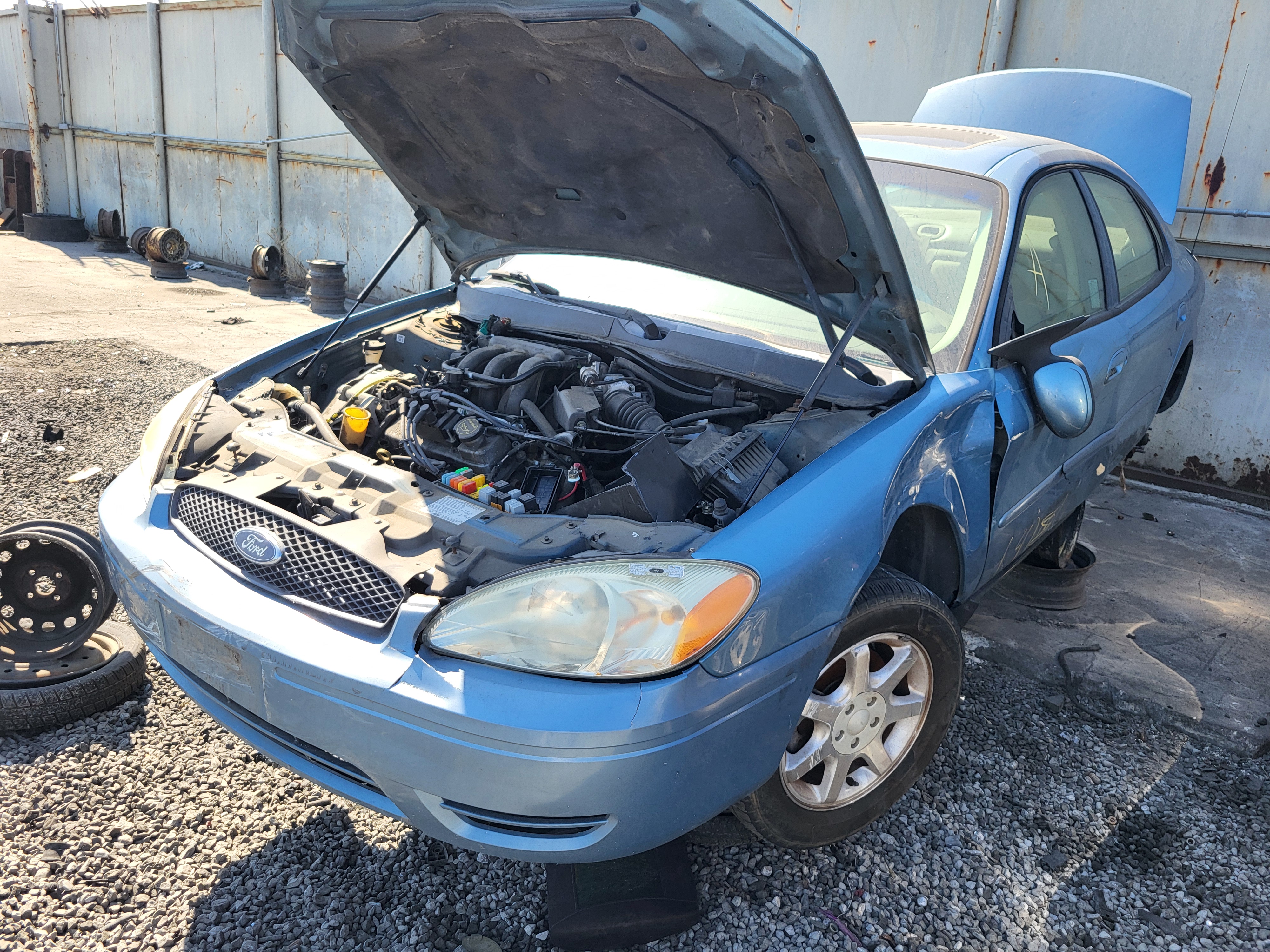 2006 FORD Taurus