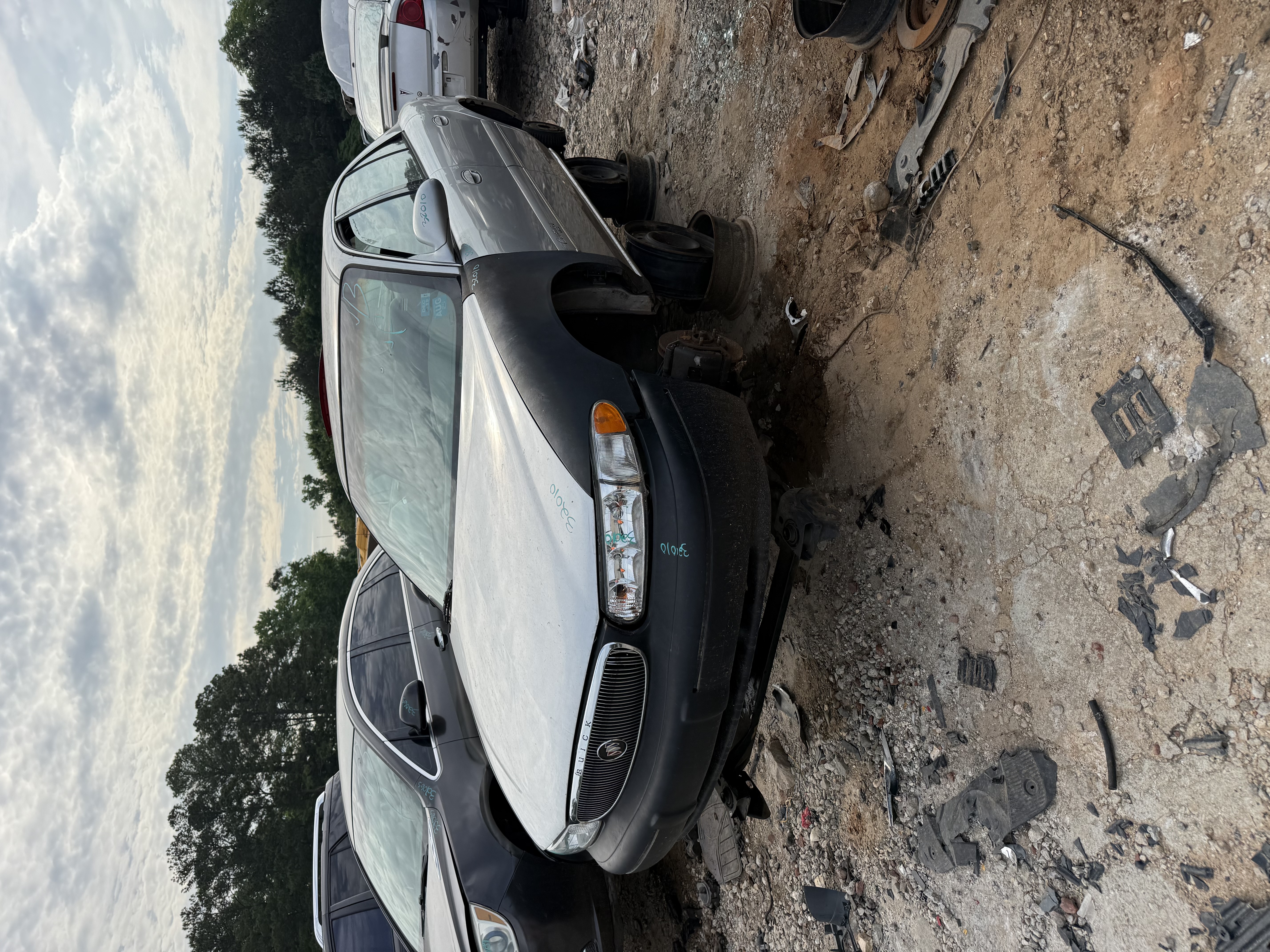 2001 BUICK Century
