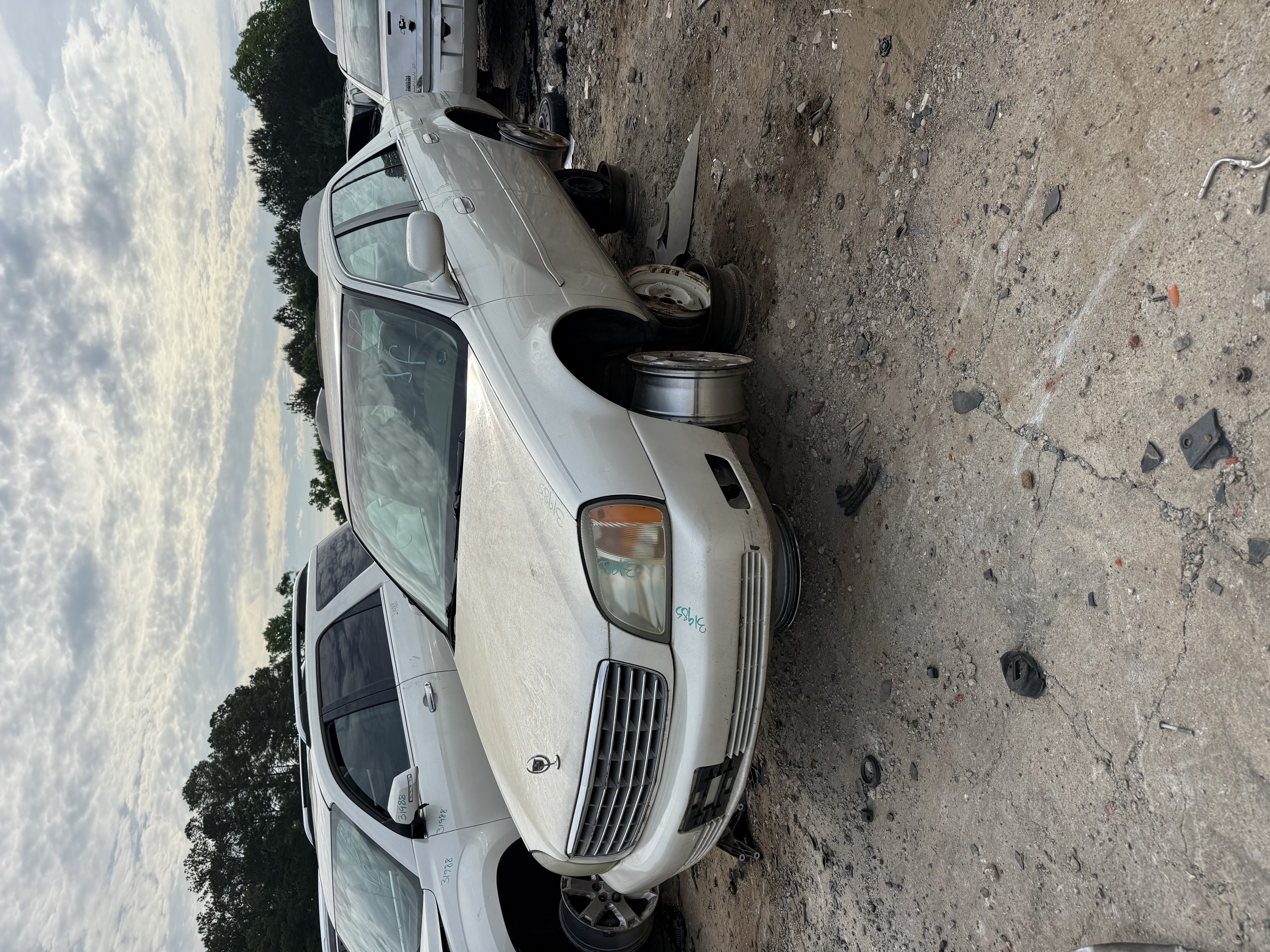 2002 CADILLAC Deville