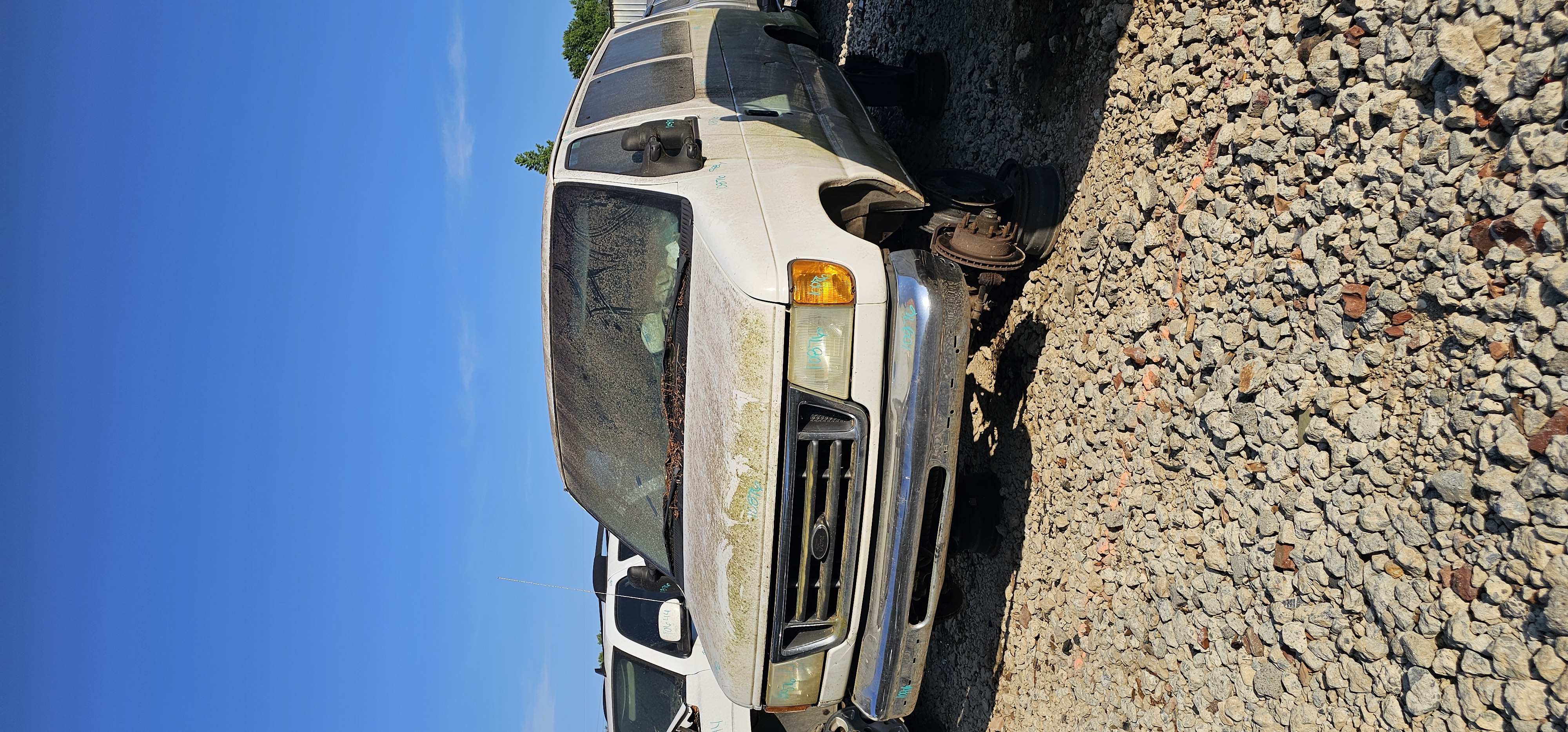 2004 FORD E-350