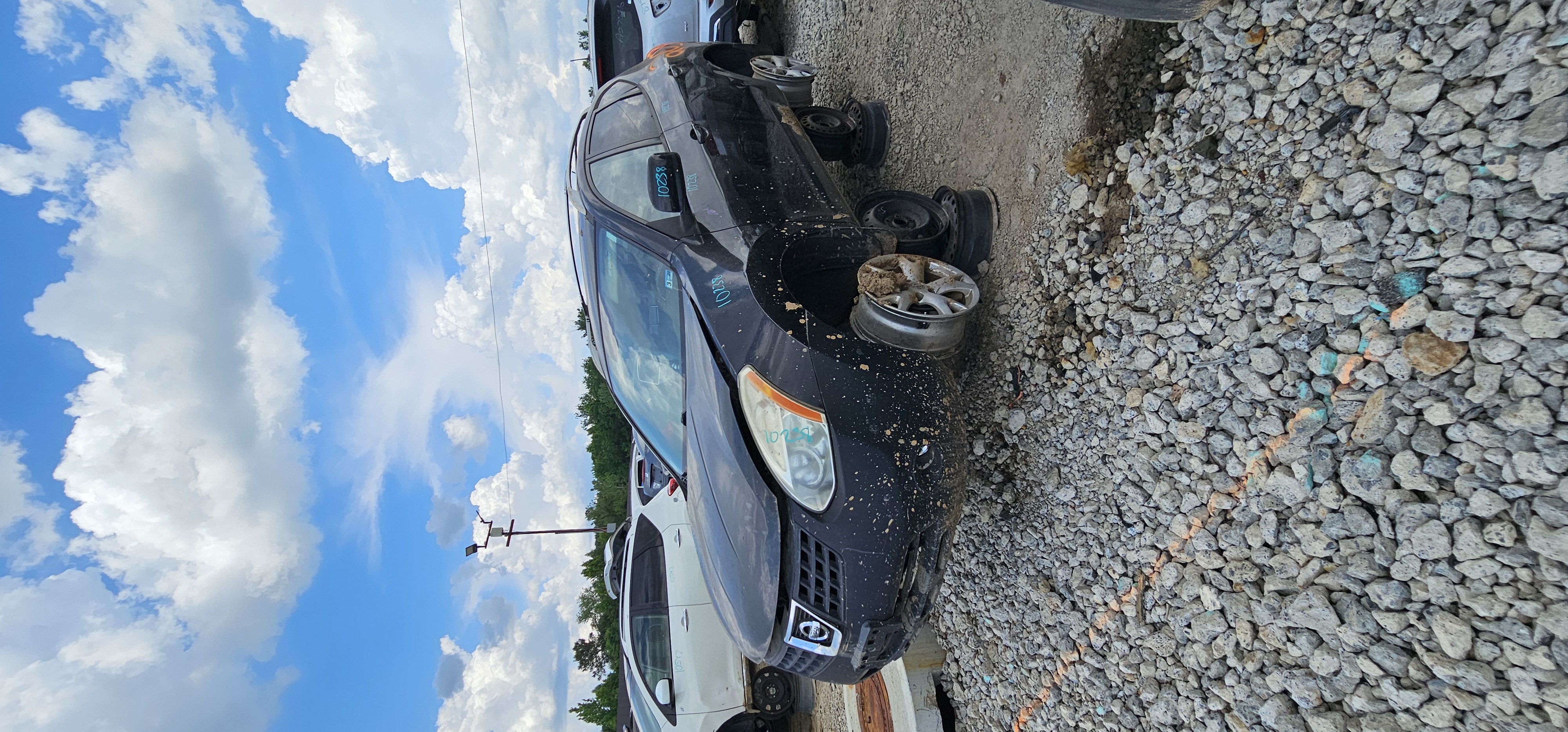2008 NISSAN Rogue