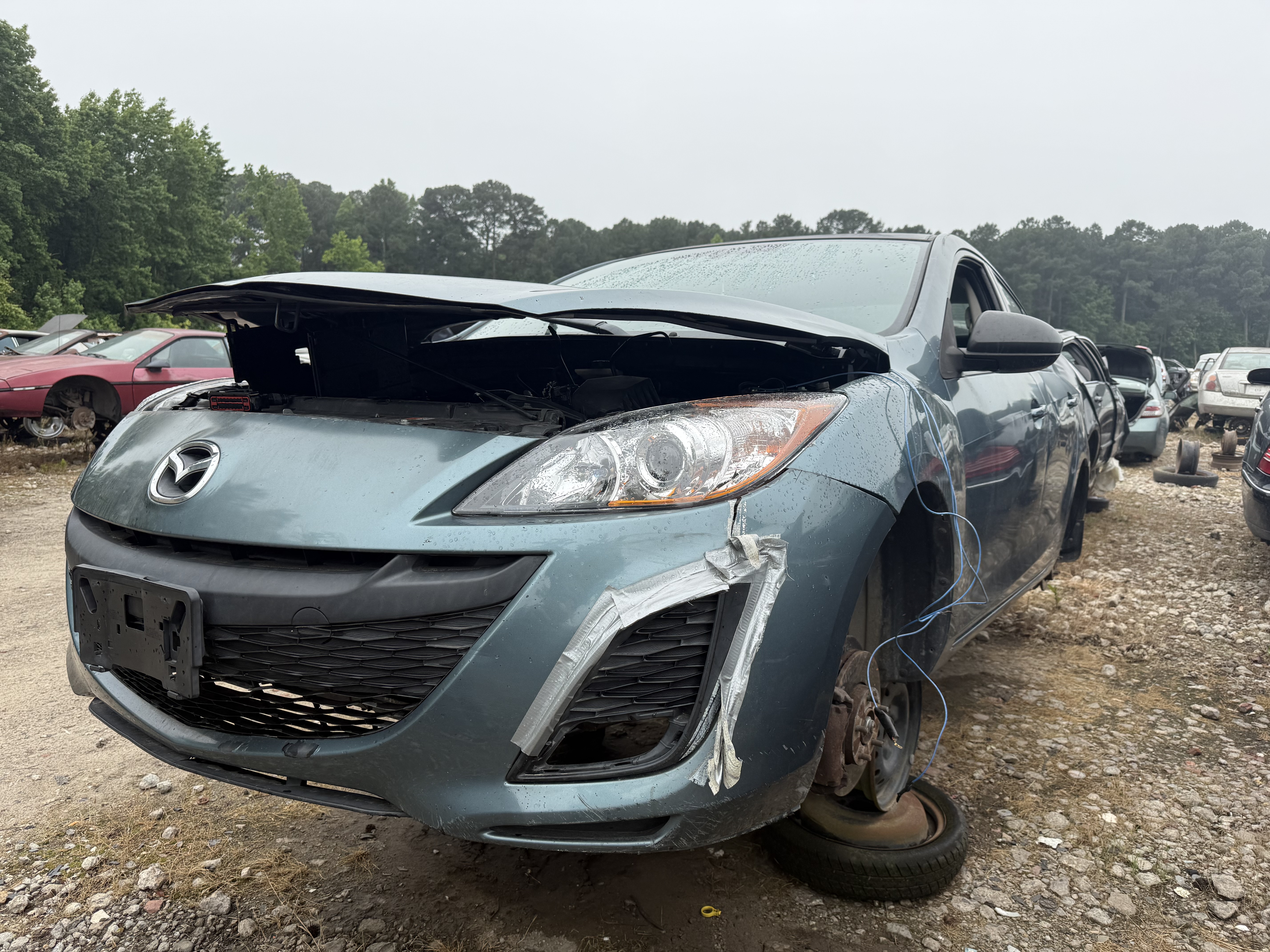 2011 MAZDA Mazda3