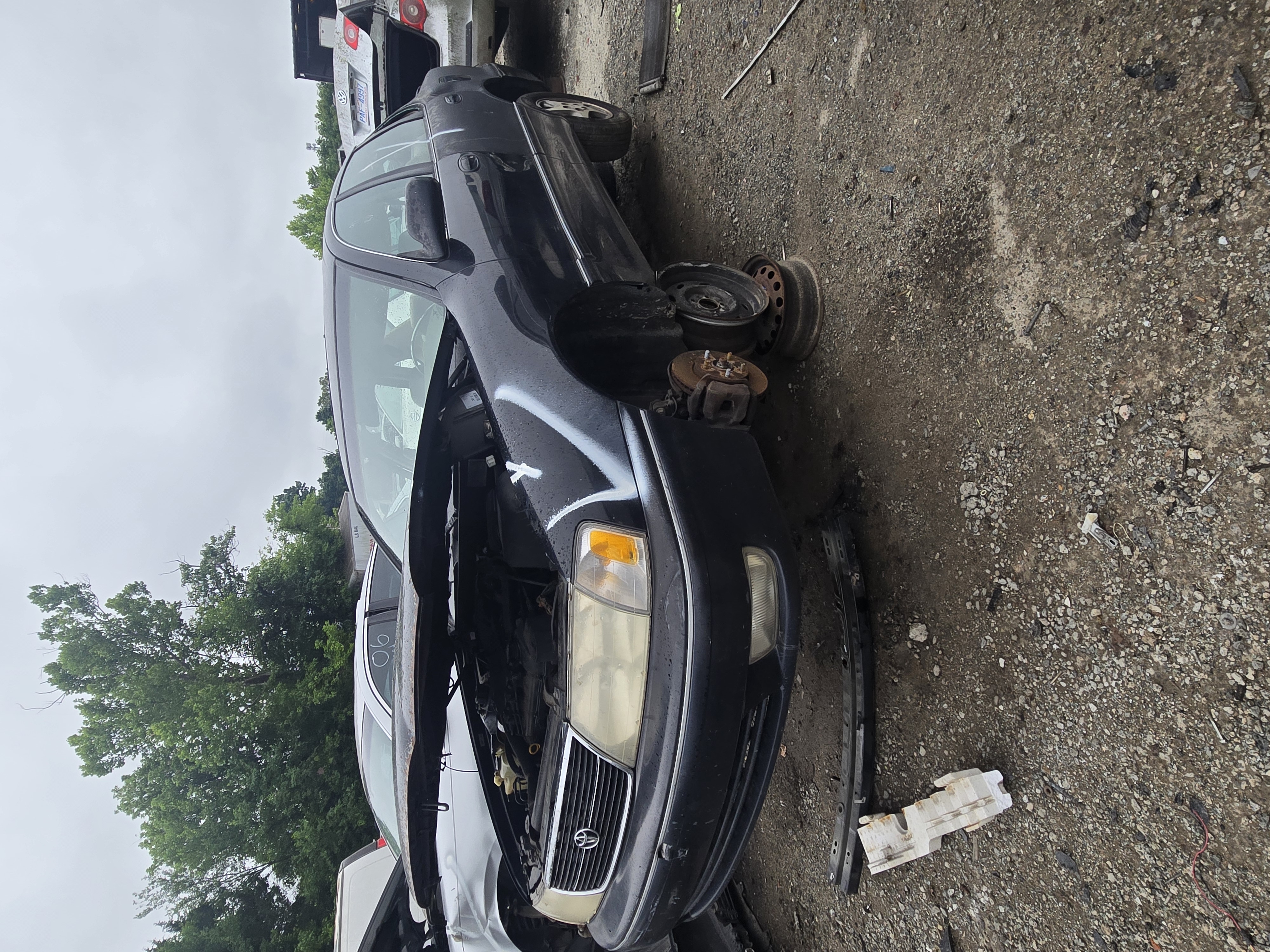 1999 TOYOTA Avalon