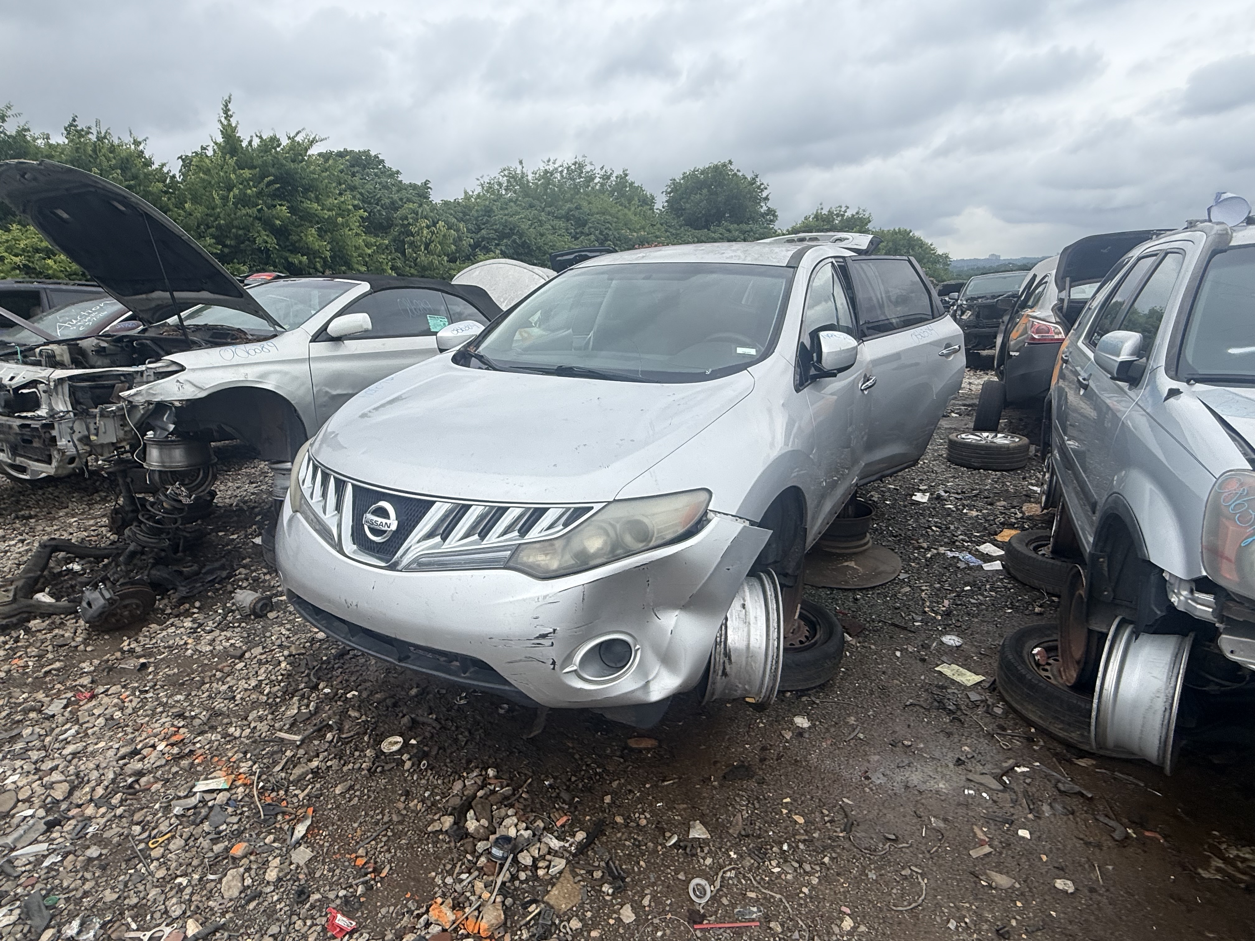 2010 NISSAN Murano