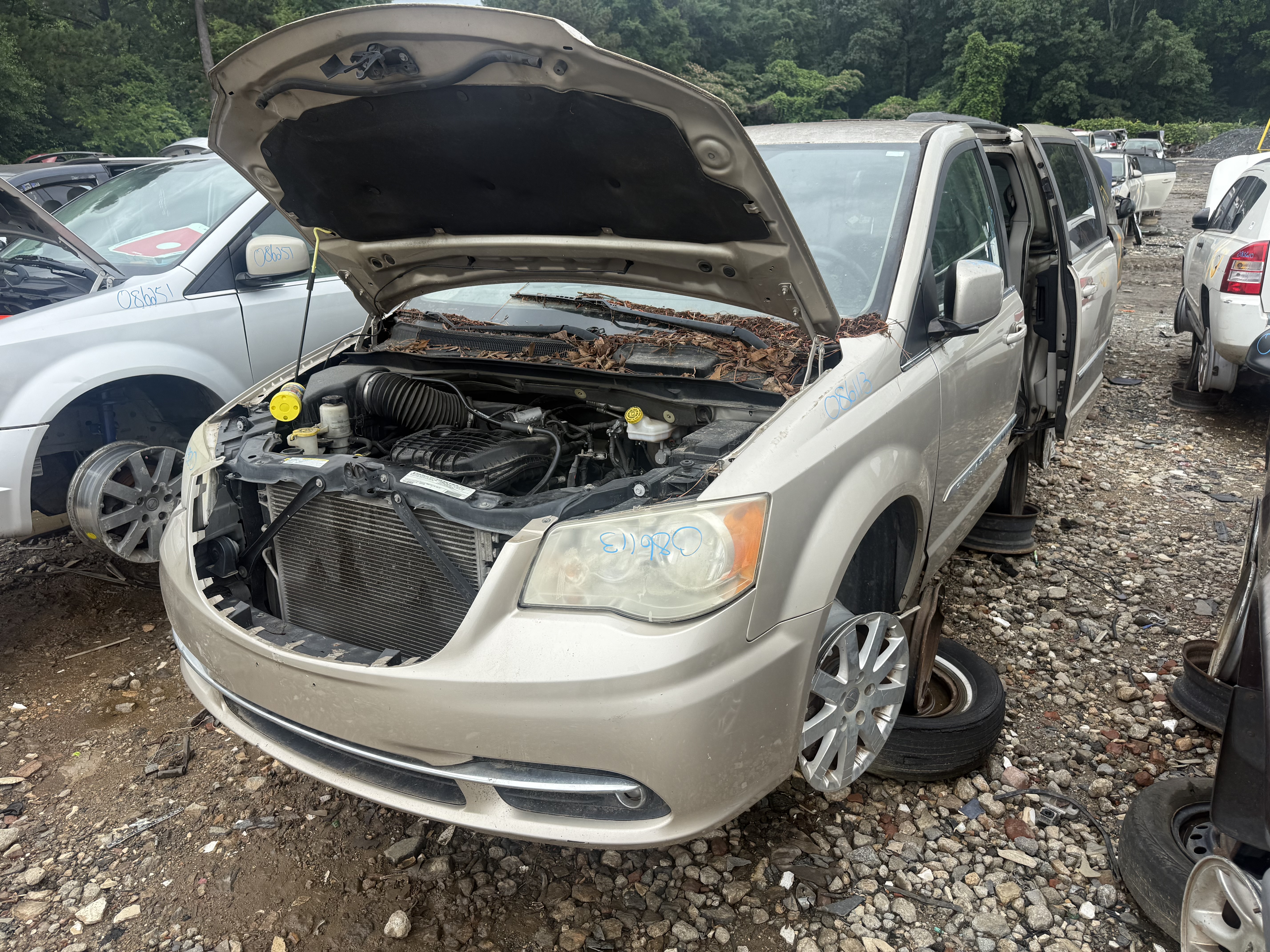 2012 CHRYSLER Town and Country