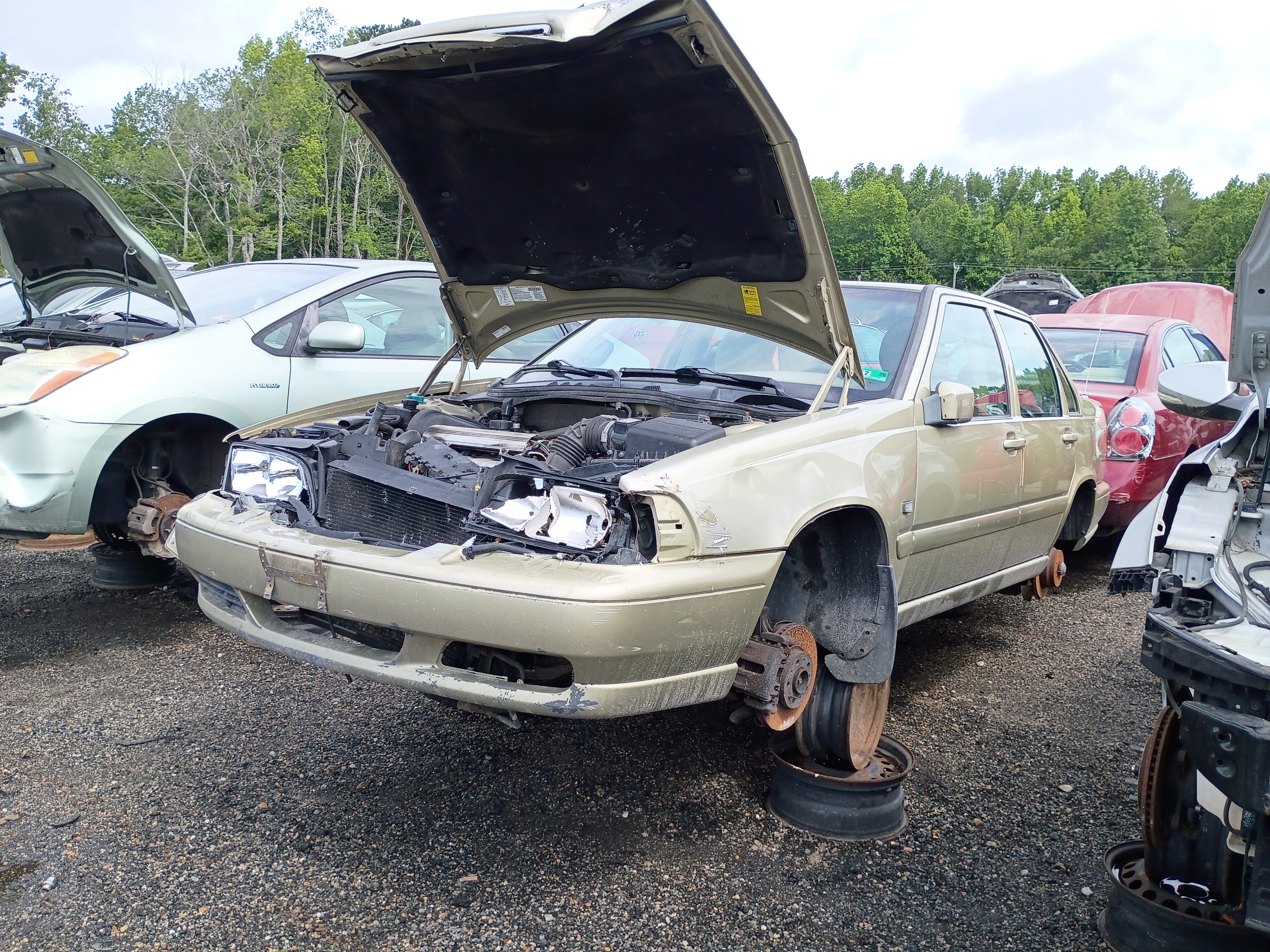 1999 VOLVO S70