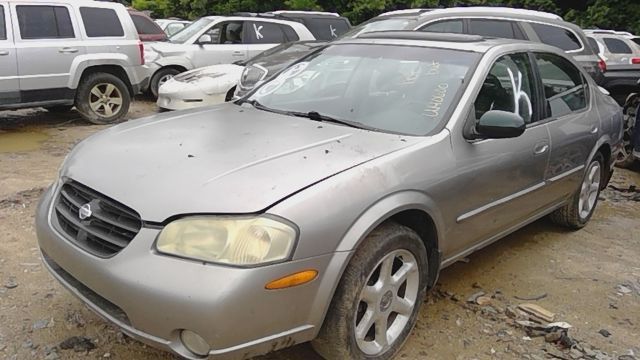 2001 NISSAN Maxima