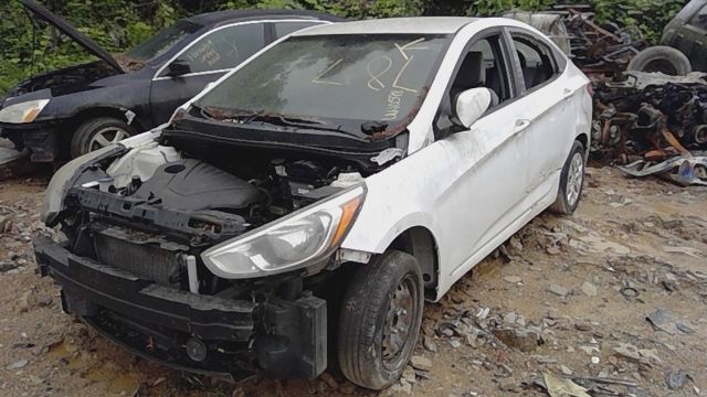 2017 HYUNDAI Accent