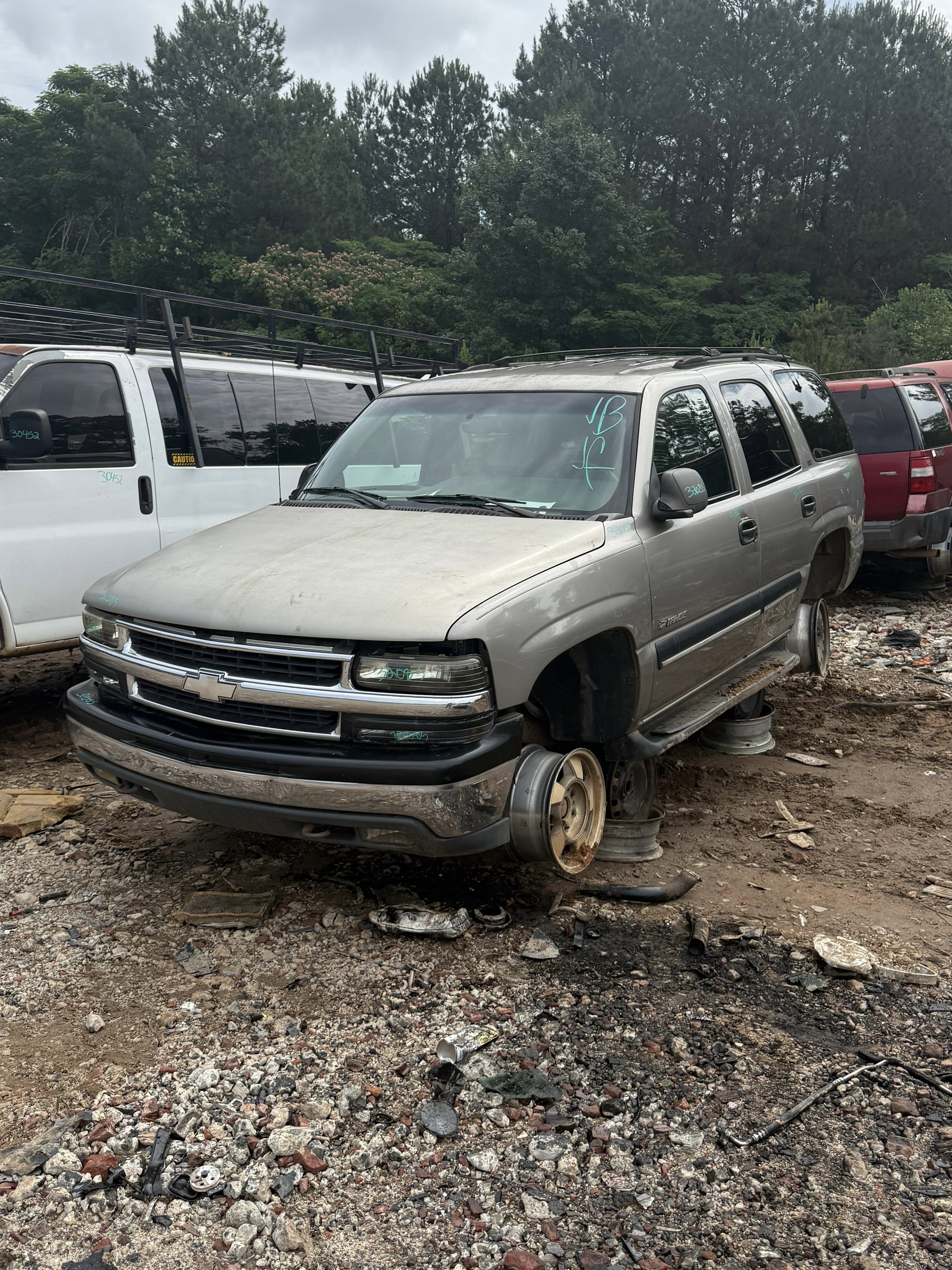 2001 CHEVROLET Tahoe