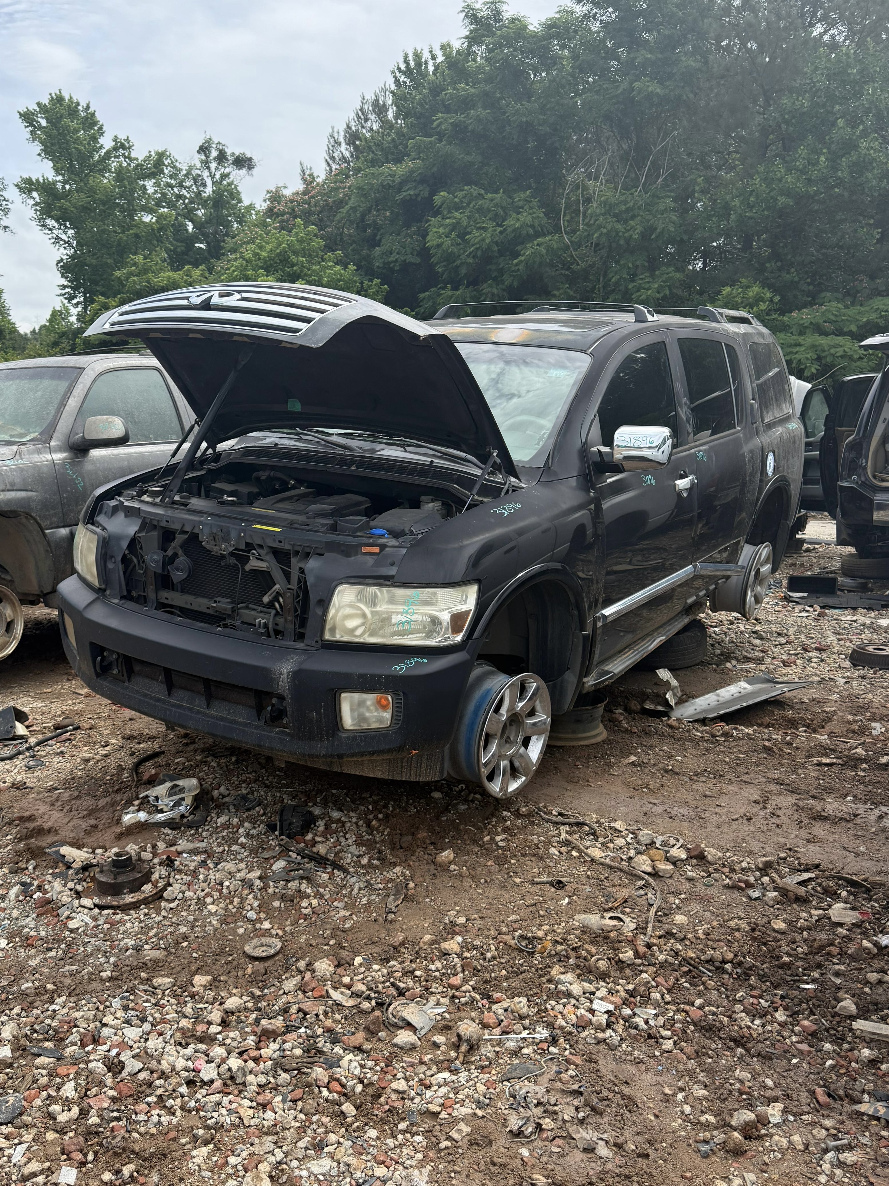 2006 INFINITI Qx56