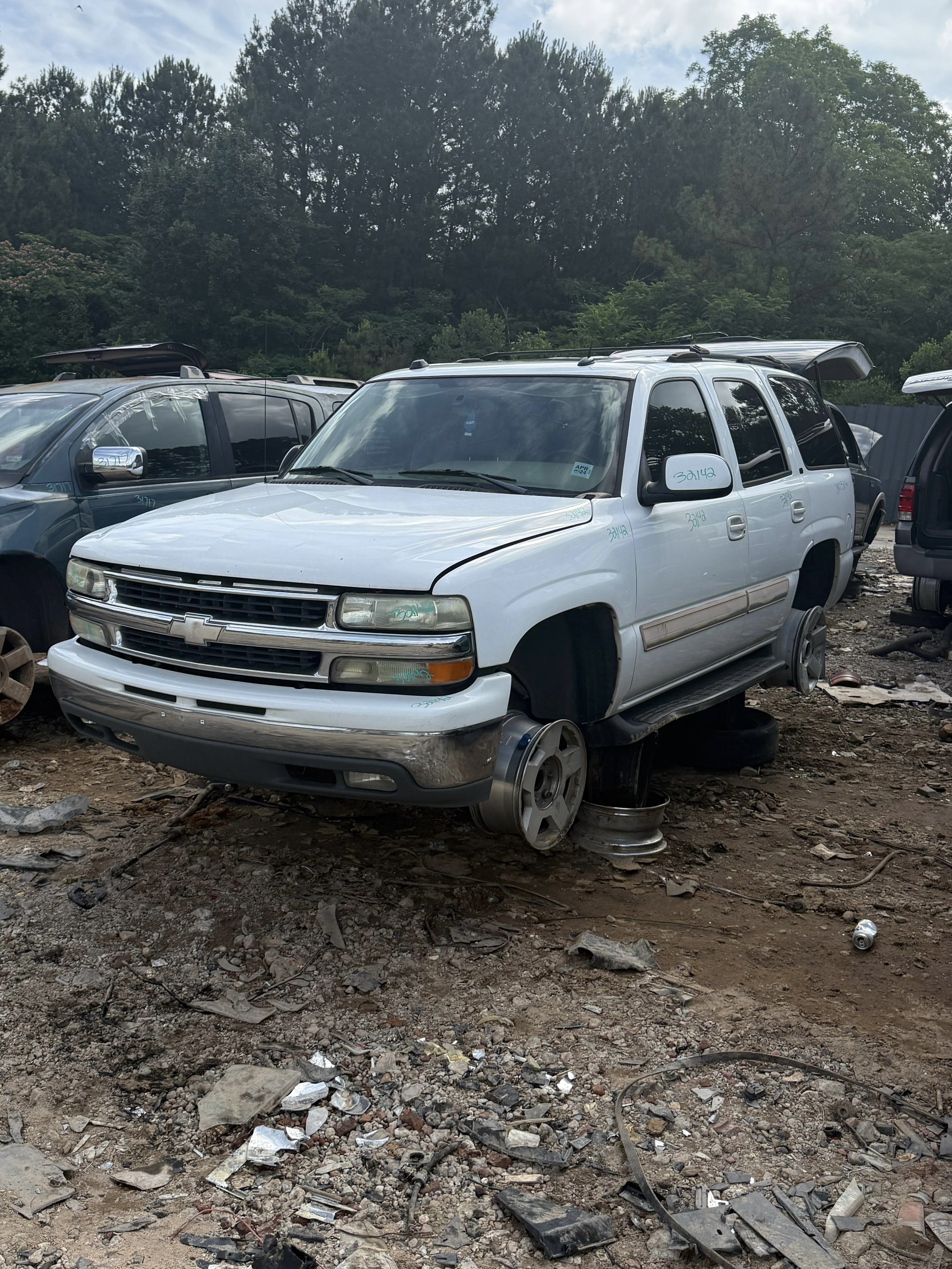 2004 CHEVROLET Tahoe