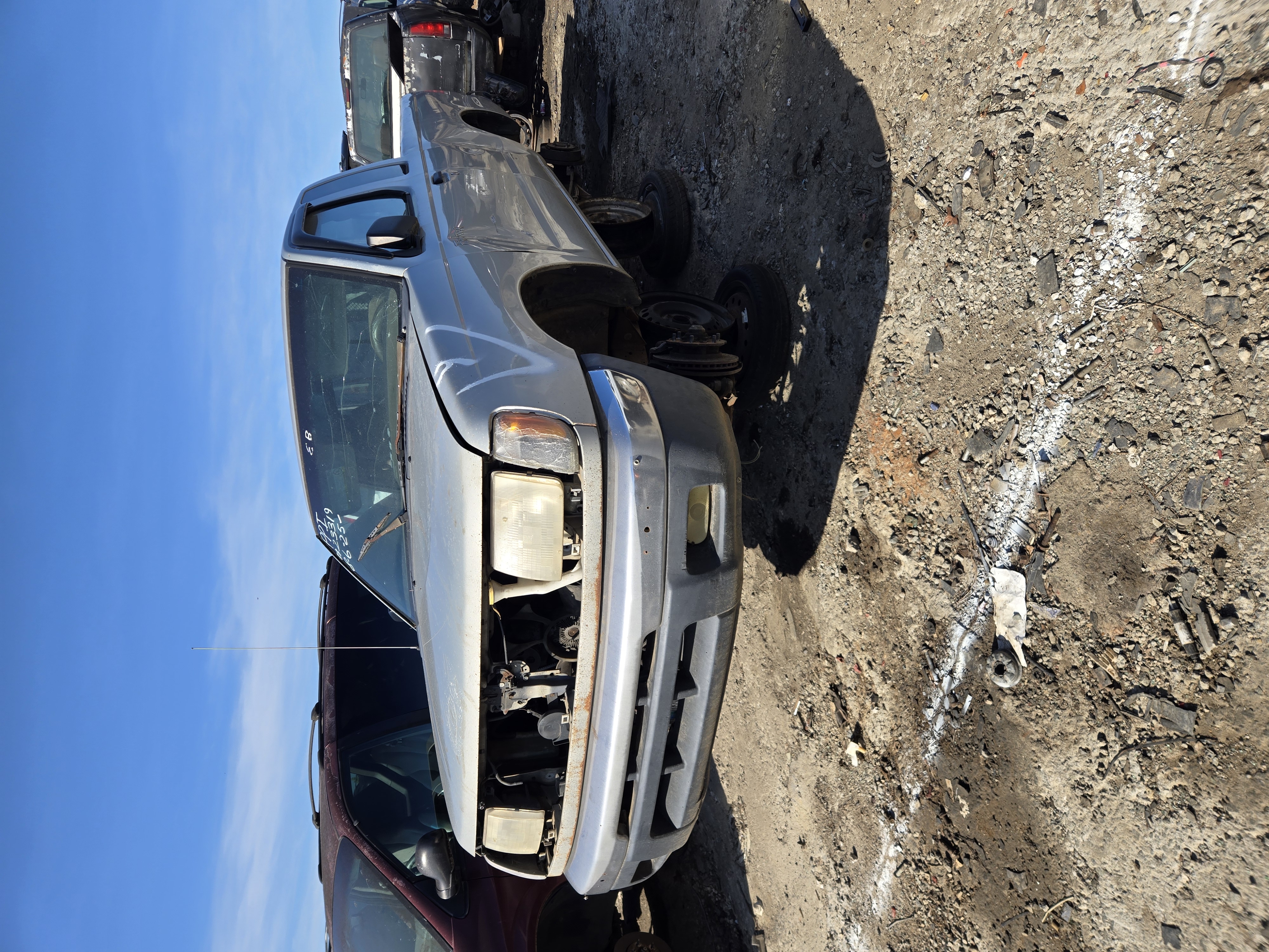 1999 NISSAN Frontier