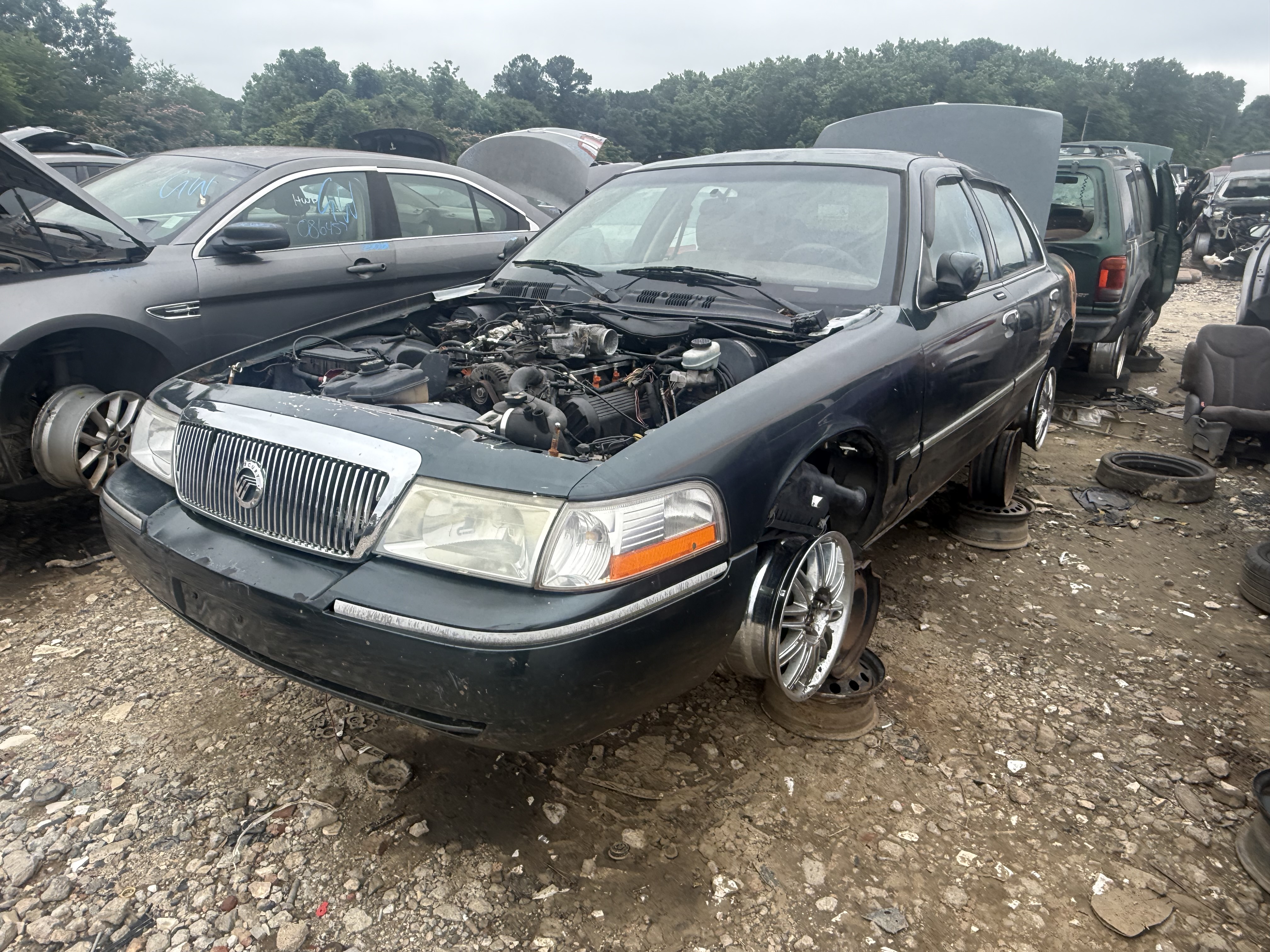 2003 MERCURY Grand Marquis