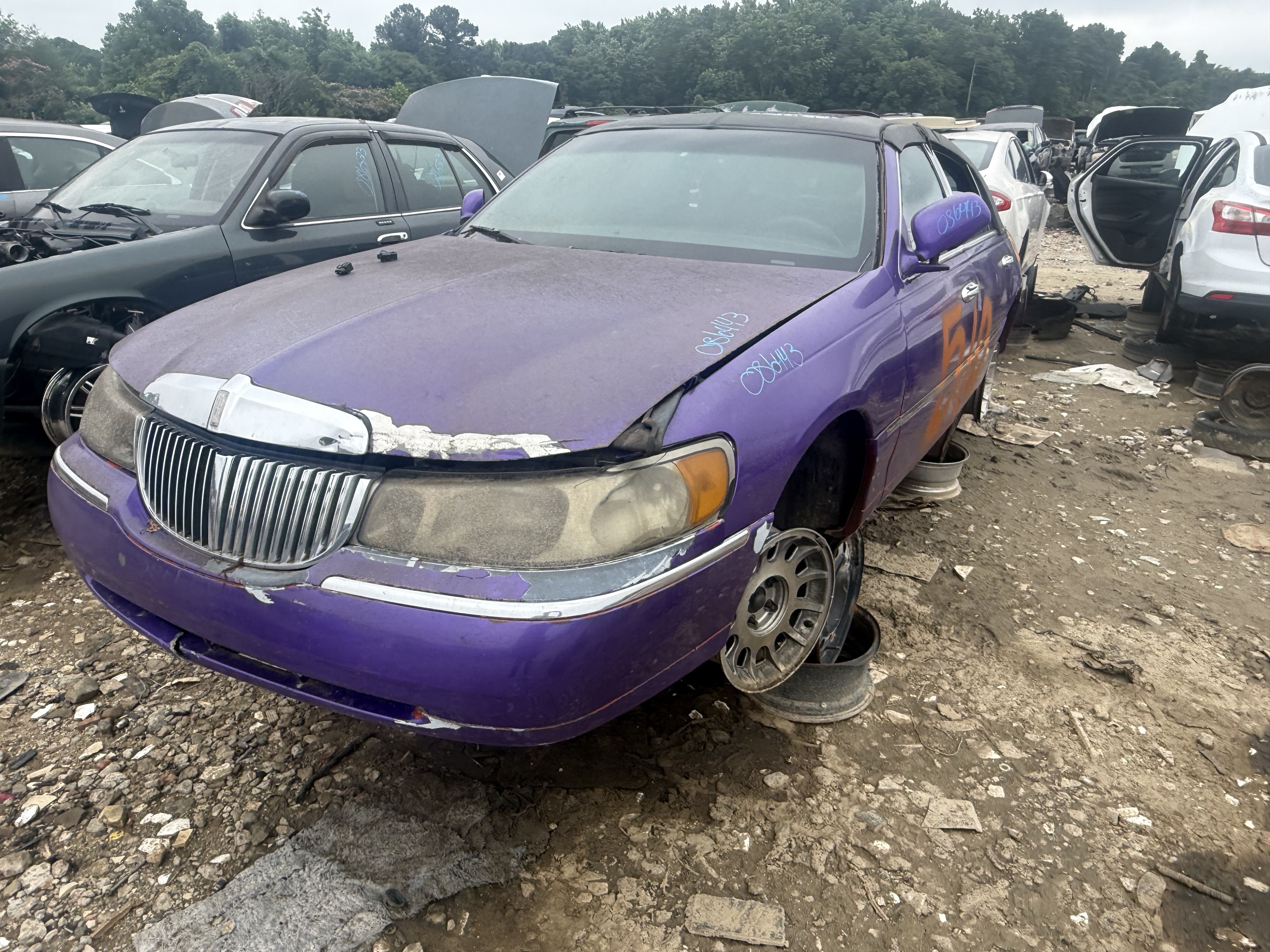 1999 LINCOLN Town Car