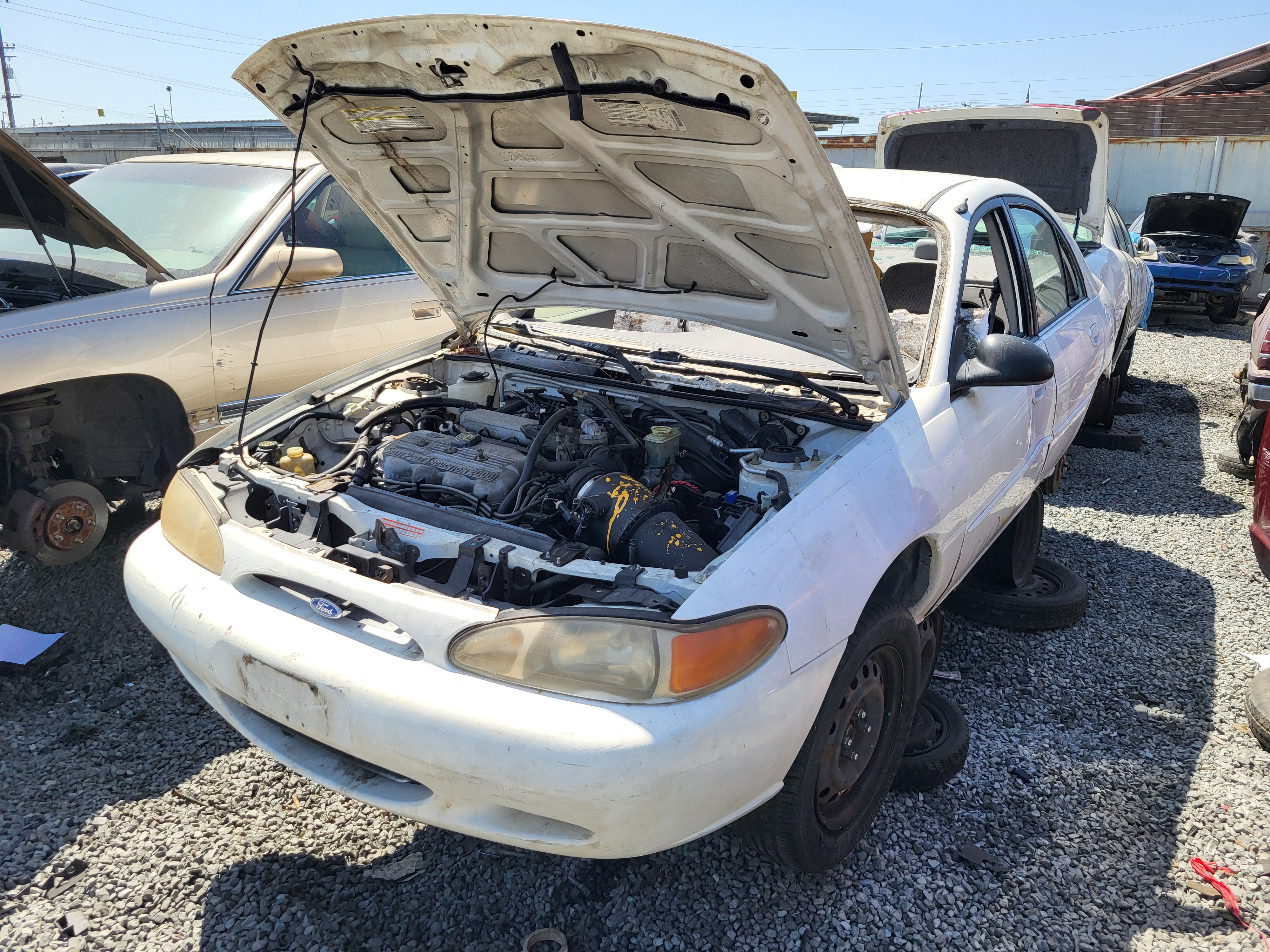 1997 FORD Escort