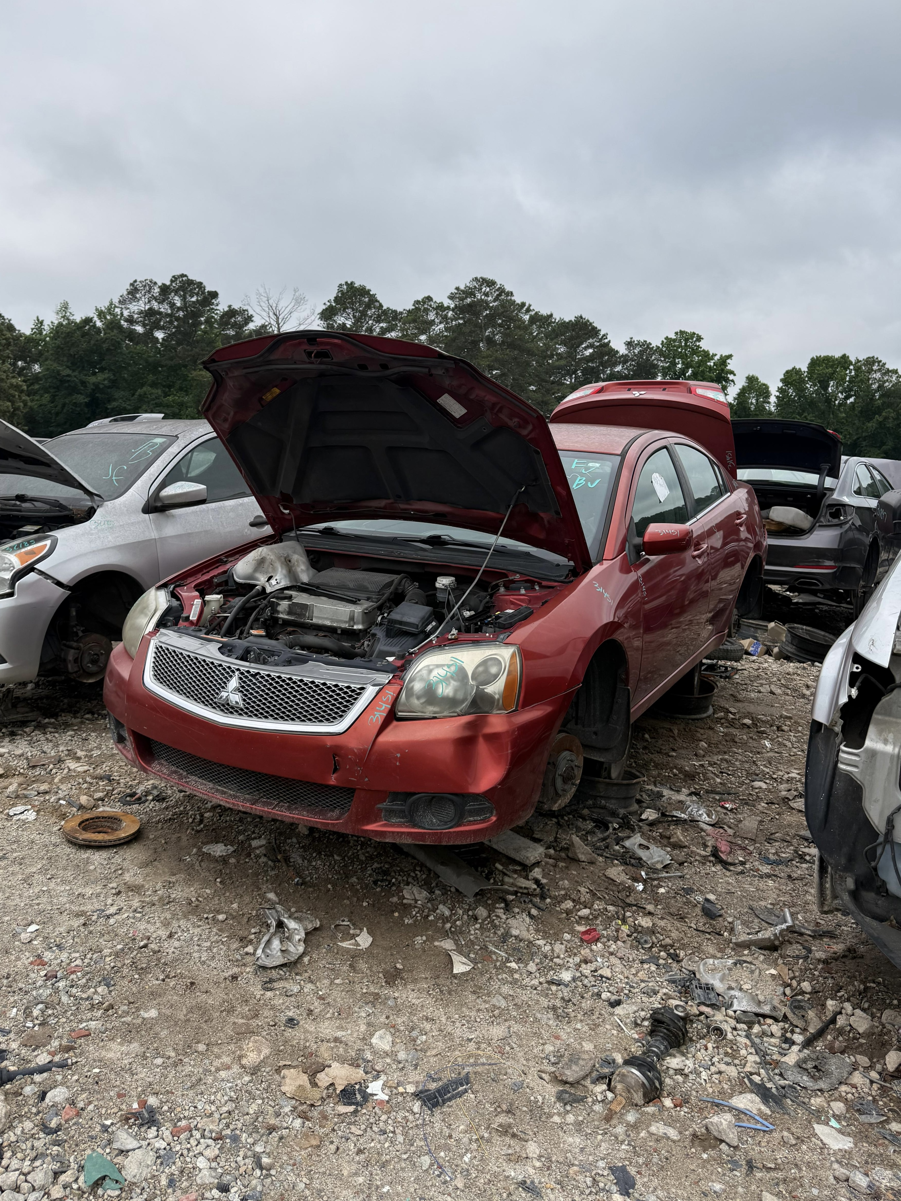 2012 MITSUBISHI Galant