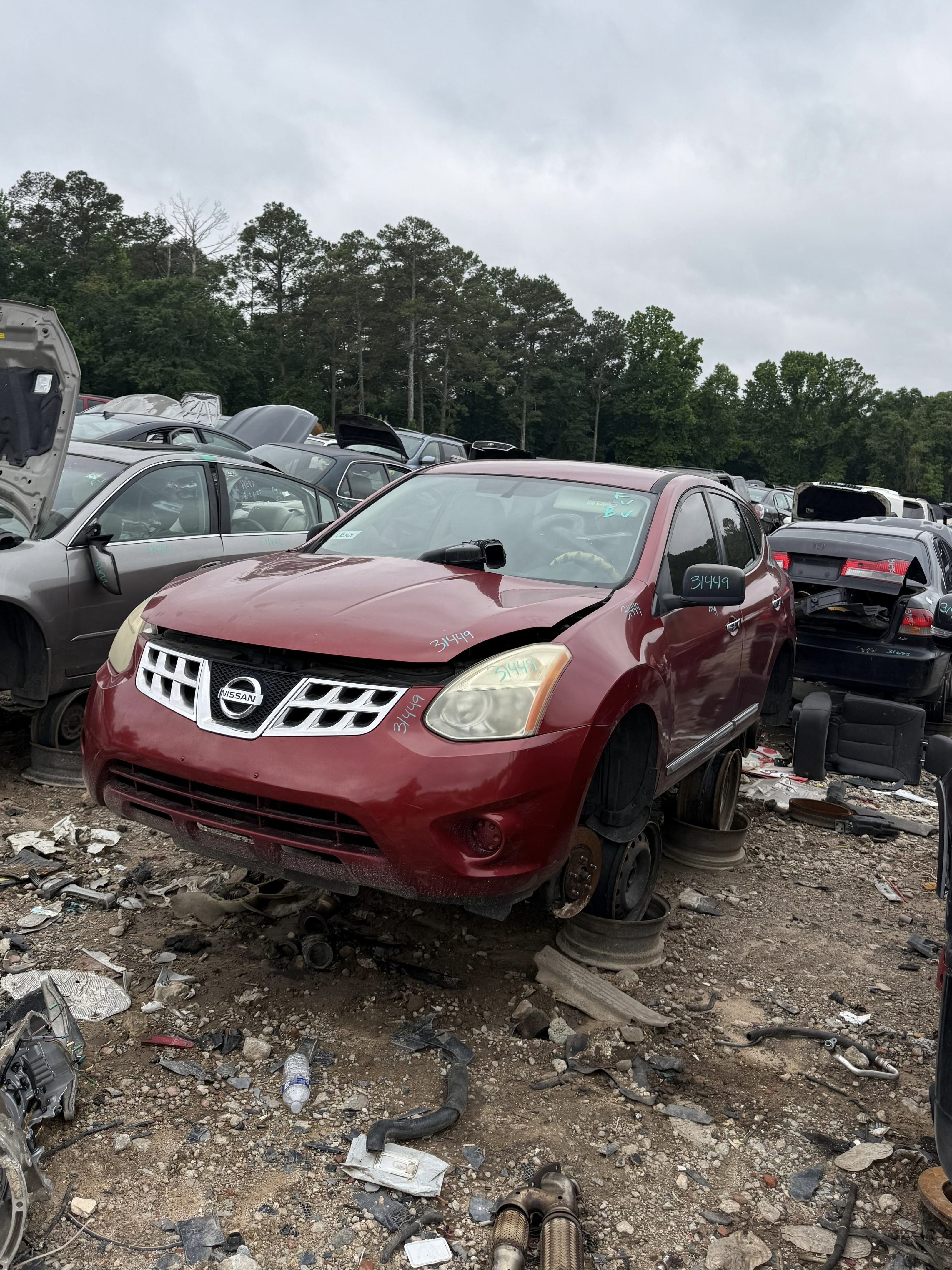 2011 NISSAN Rogue
