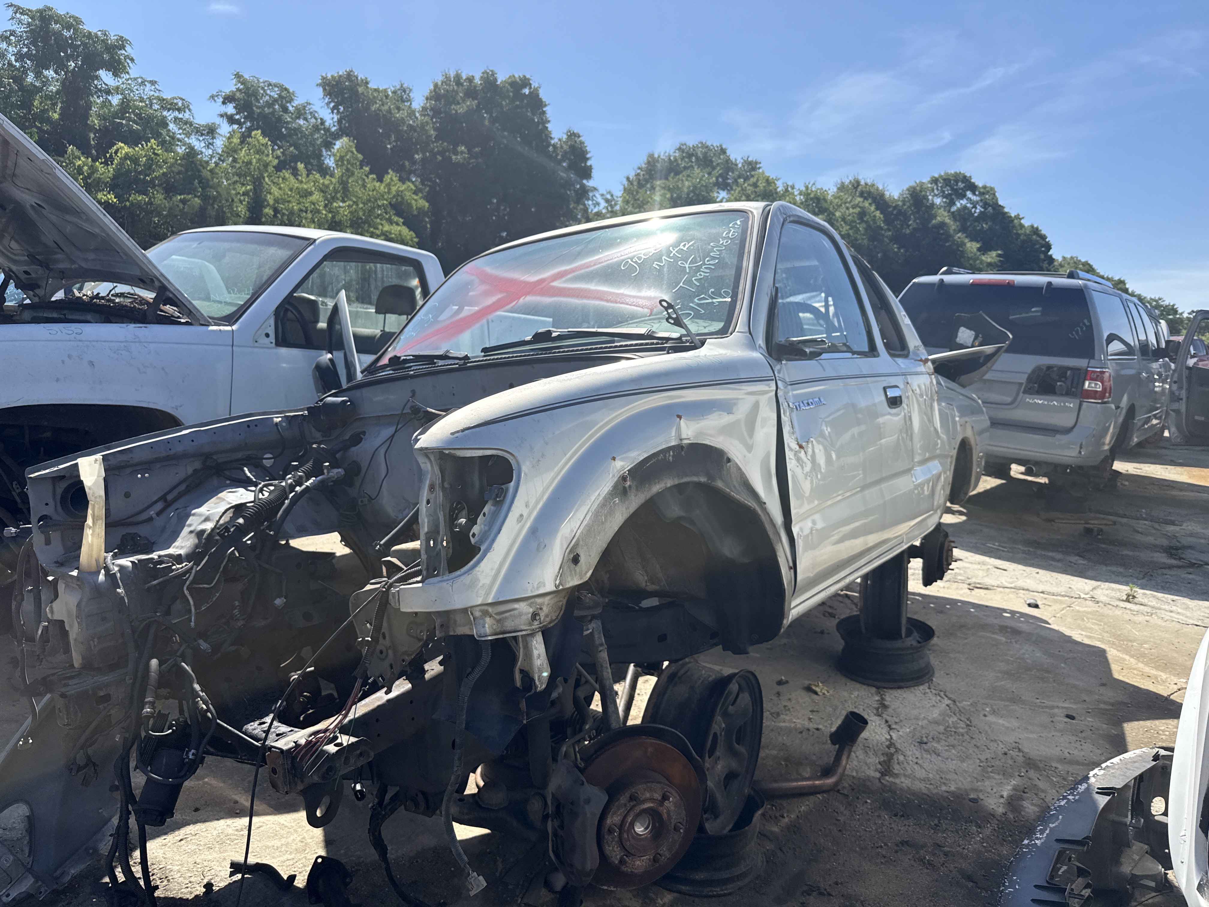 2002 TOYOTA Tacoma