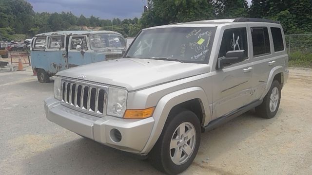 2008 JEEP Commander