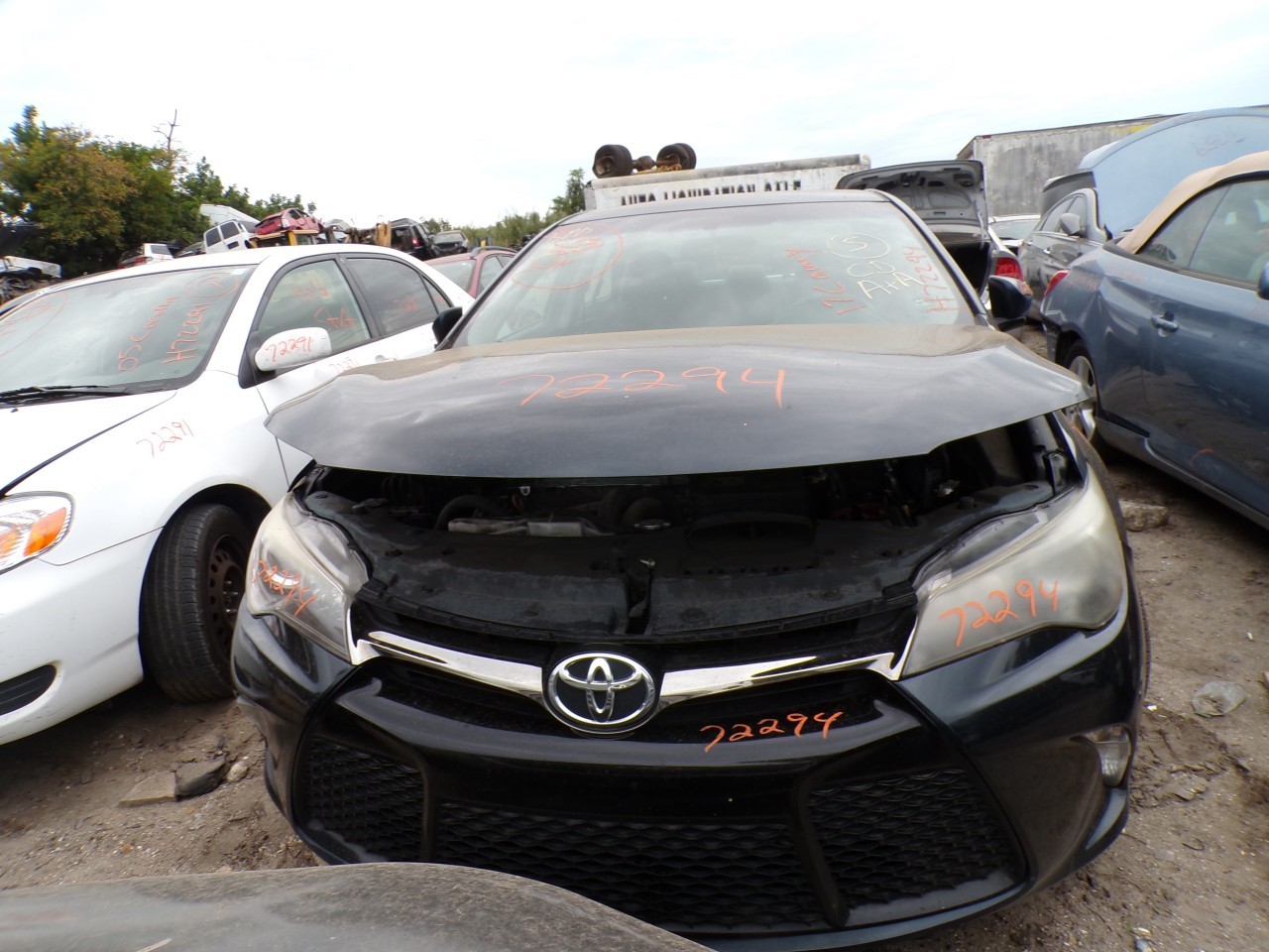 2017 TOYOTA Camry