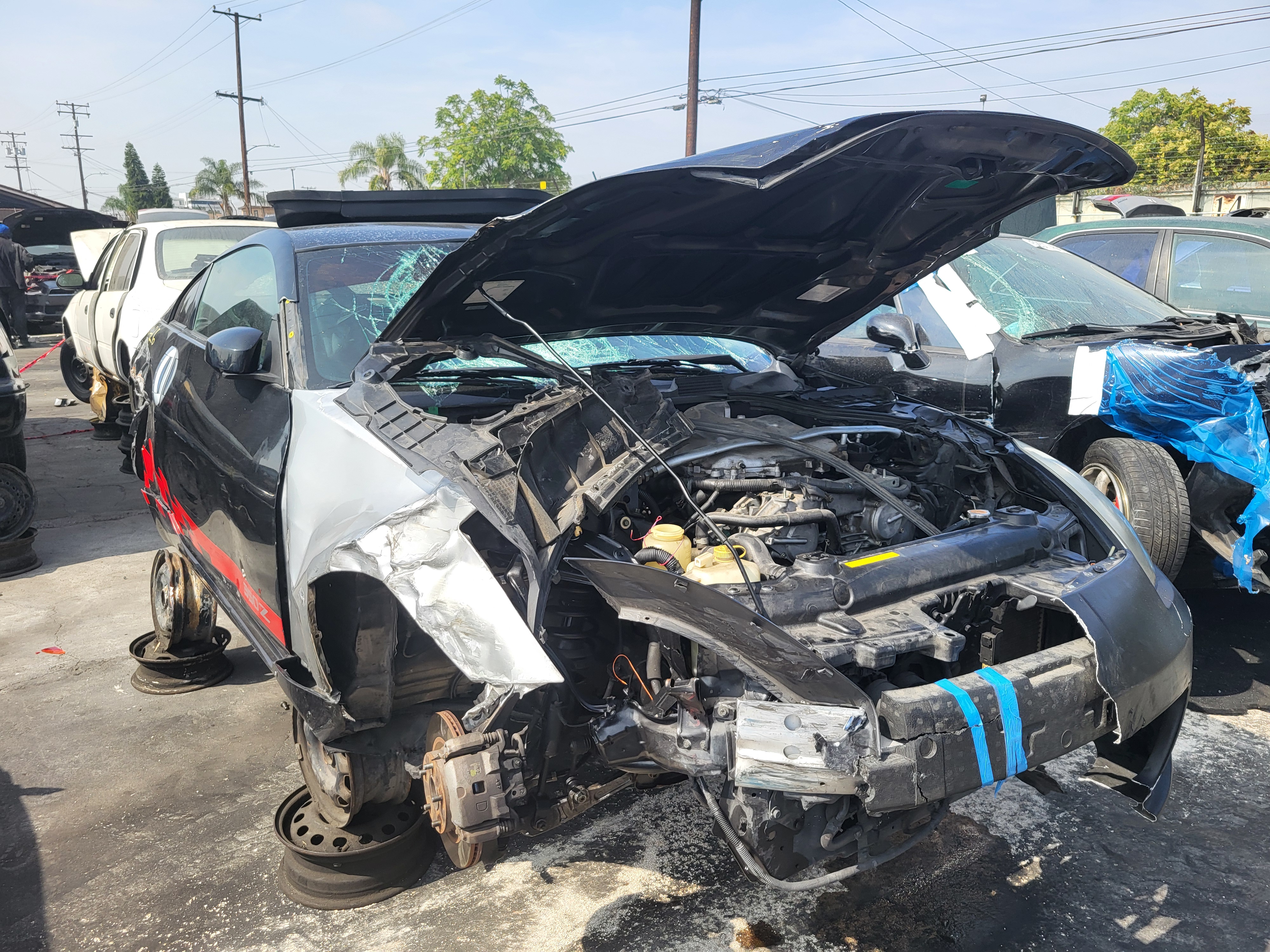 2005 NISSAN 350Z