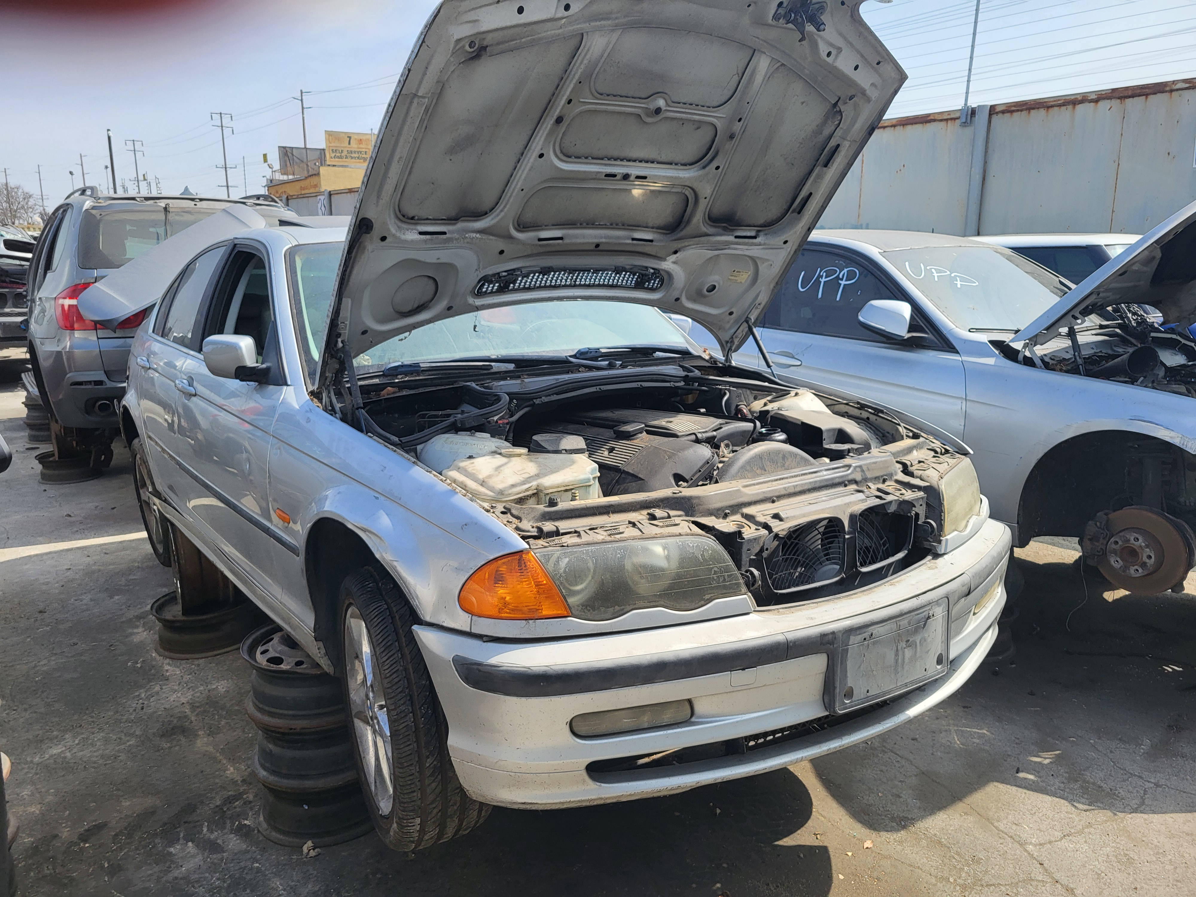 2000 BMW 328i