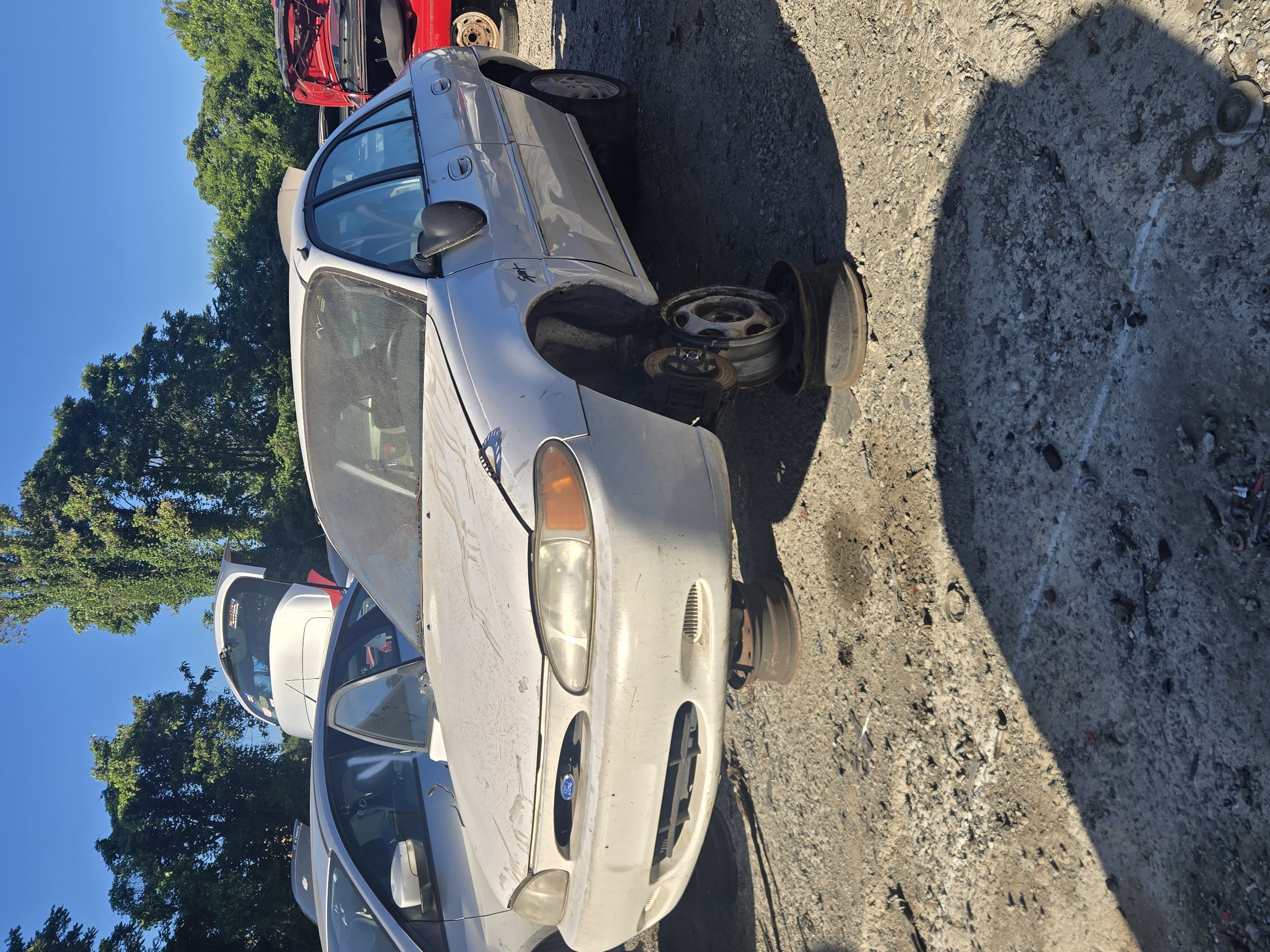 1997 FORD Escort