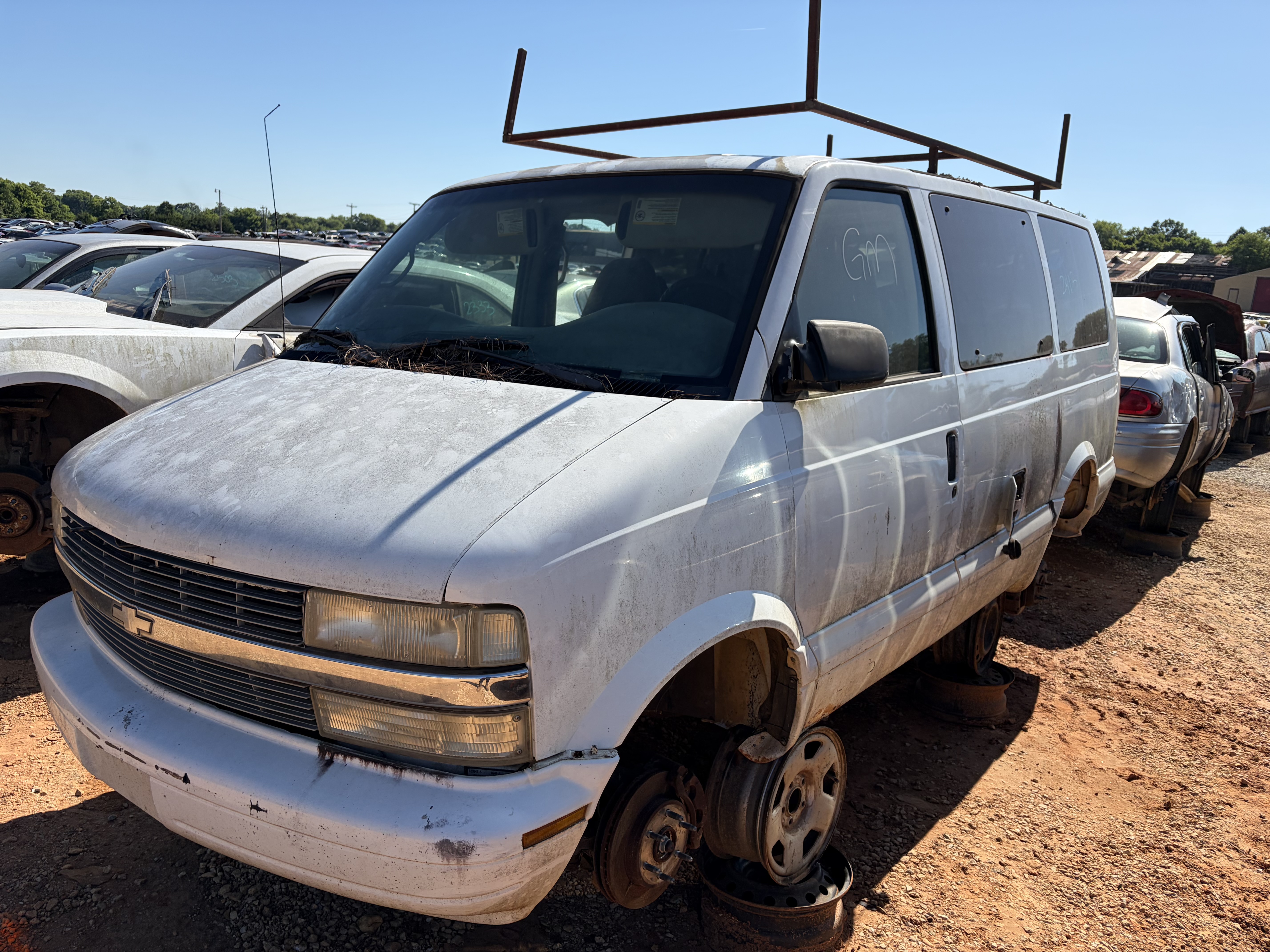 2003 CHEVROLET Astro Van