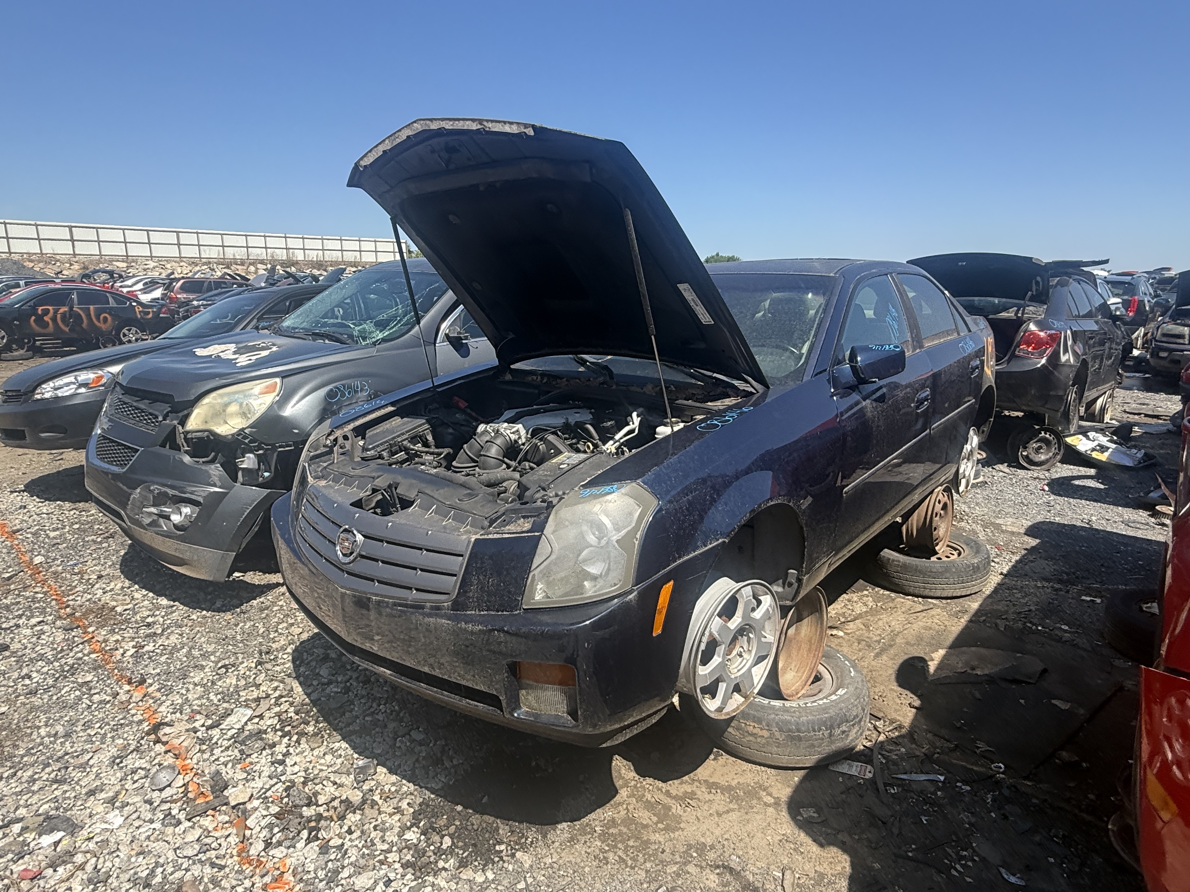 2003 CADILLAC Cts