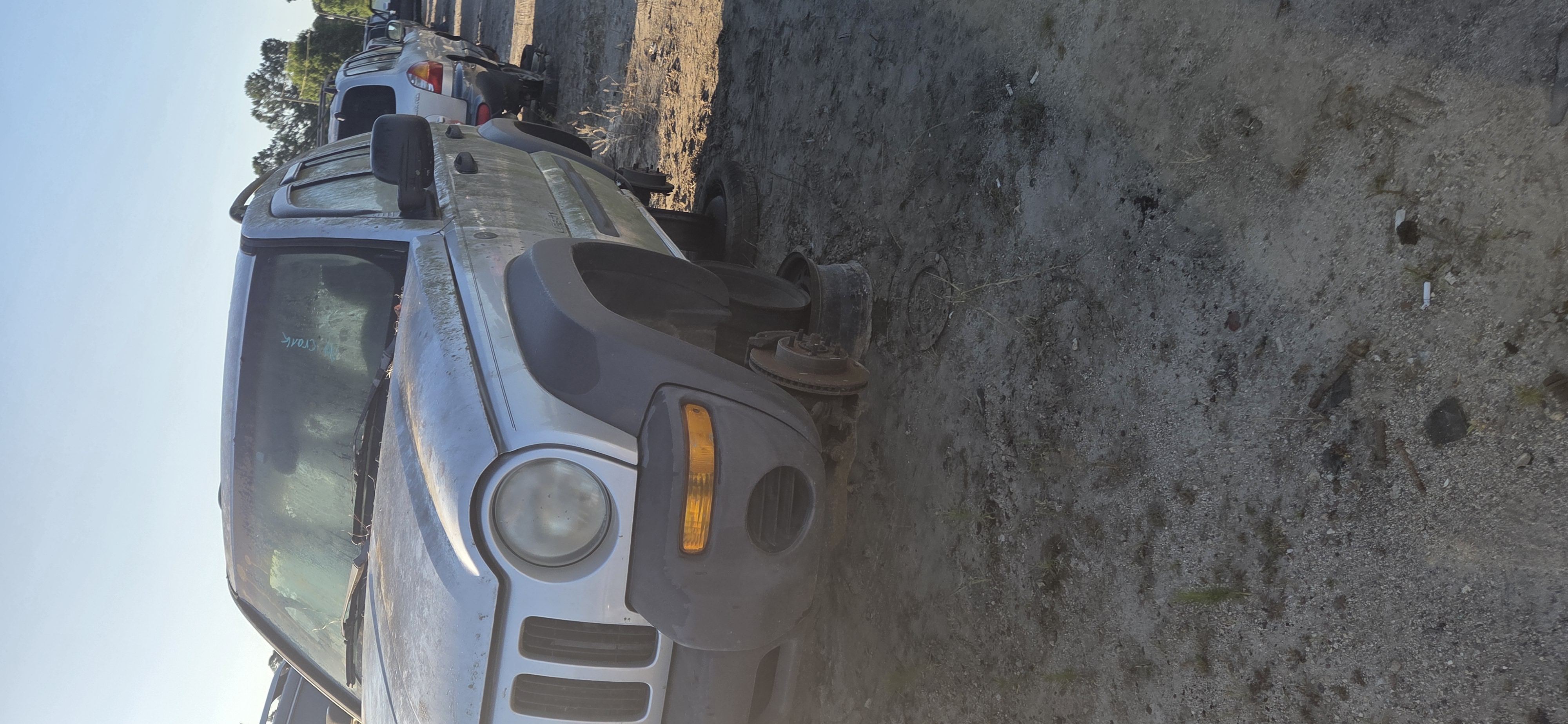 2004 JEEP Liberty