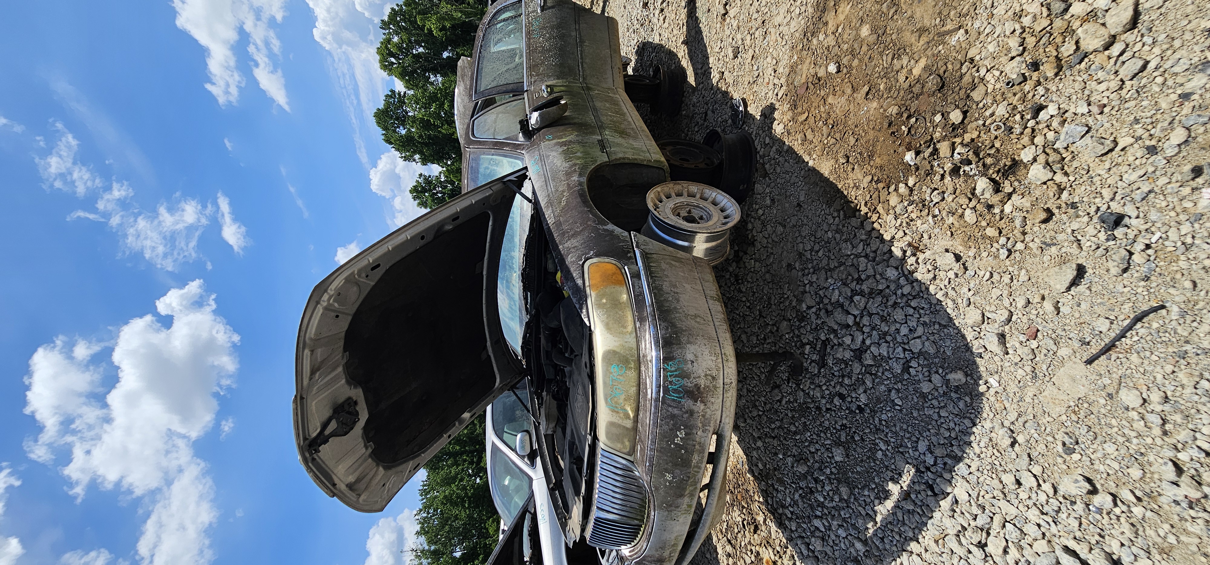1999 LINCOLN Town Car