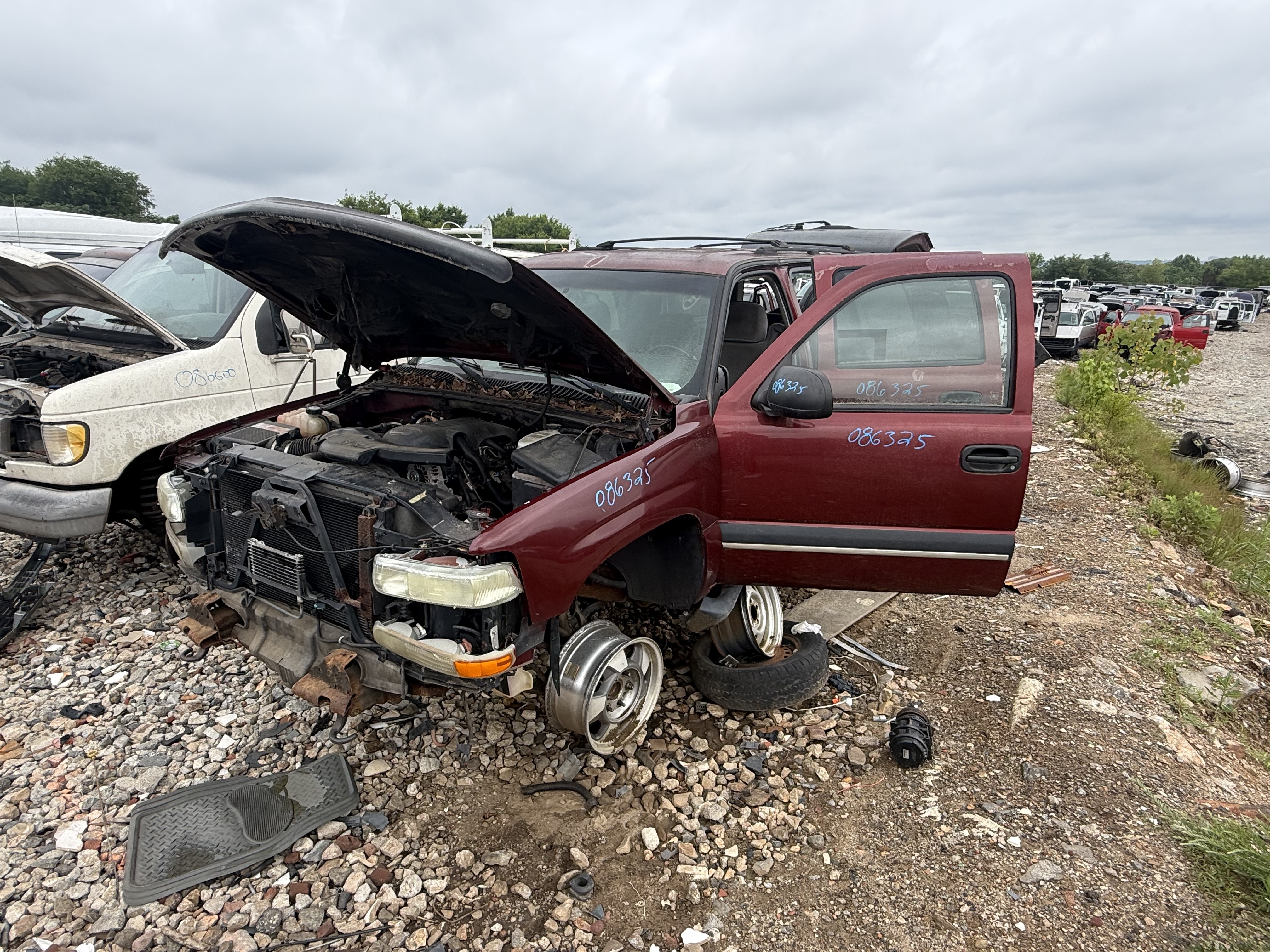 2003 CHEVROLET Suburban