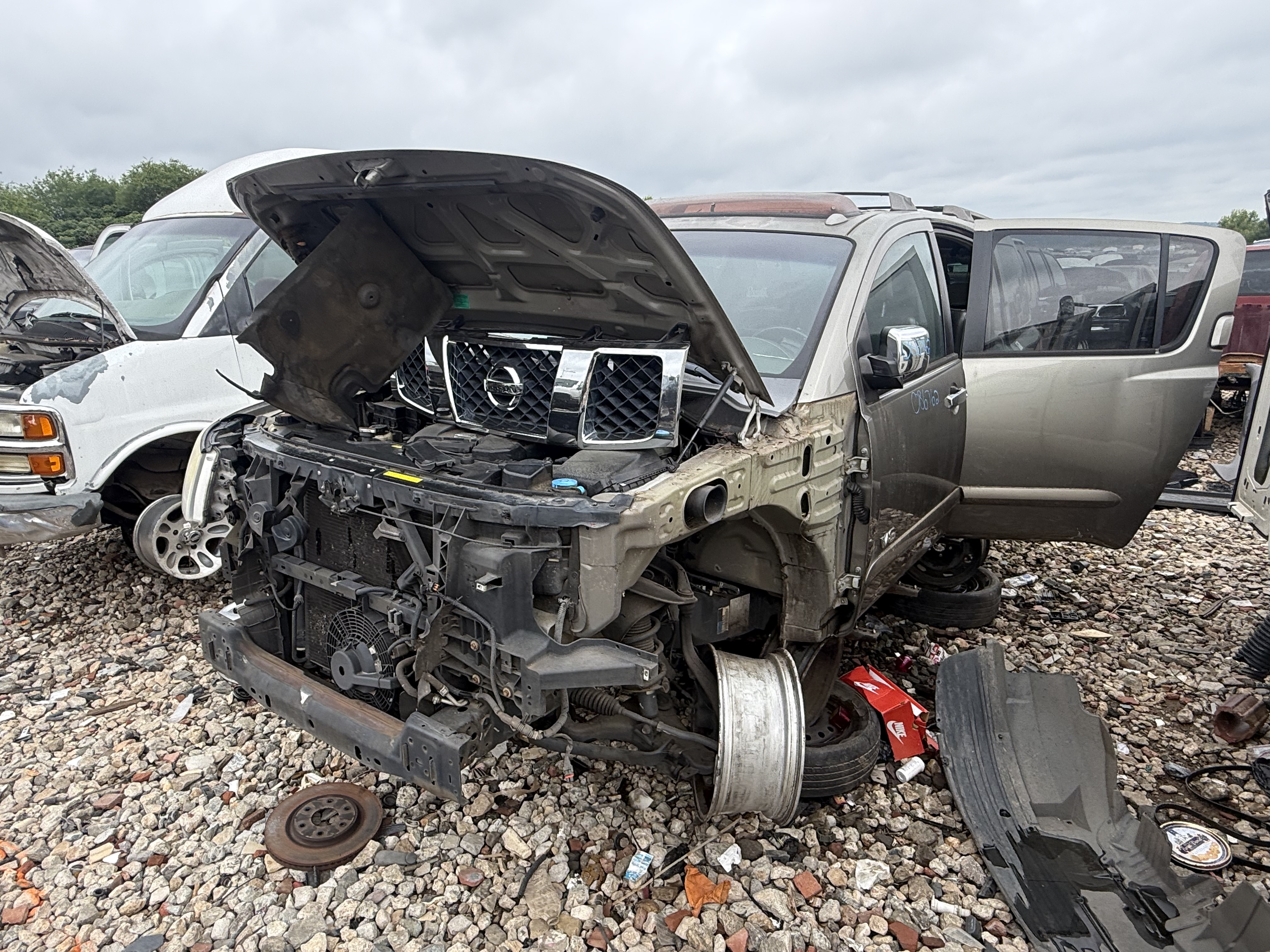 2006 NISSAN Armada
