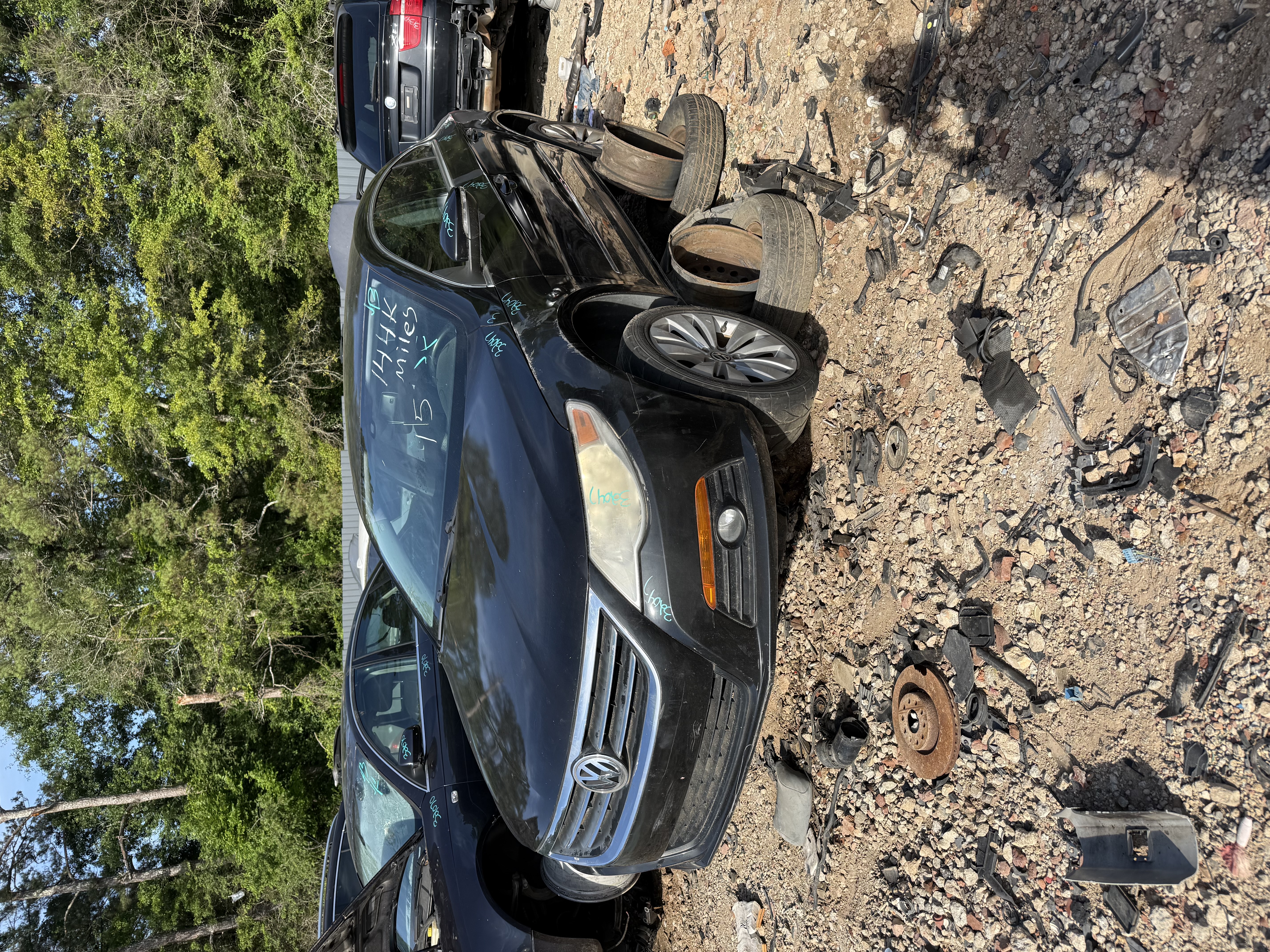 2010 VOLKSWAGEN Passat